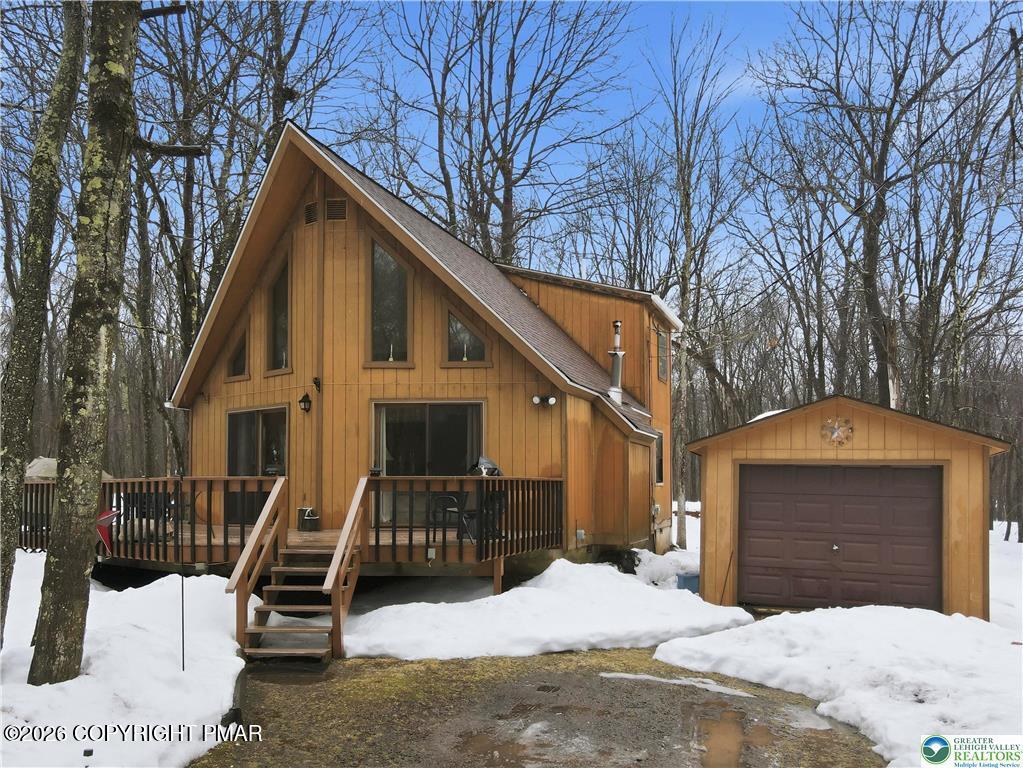 8 Running Bear Lane Property Photo 1