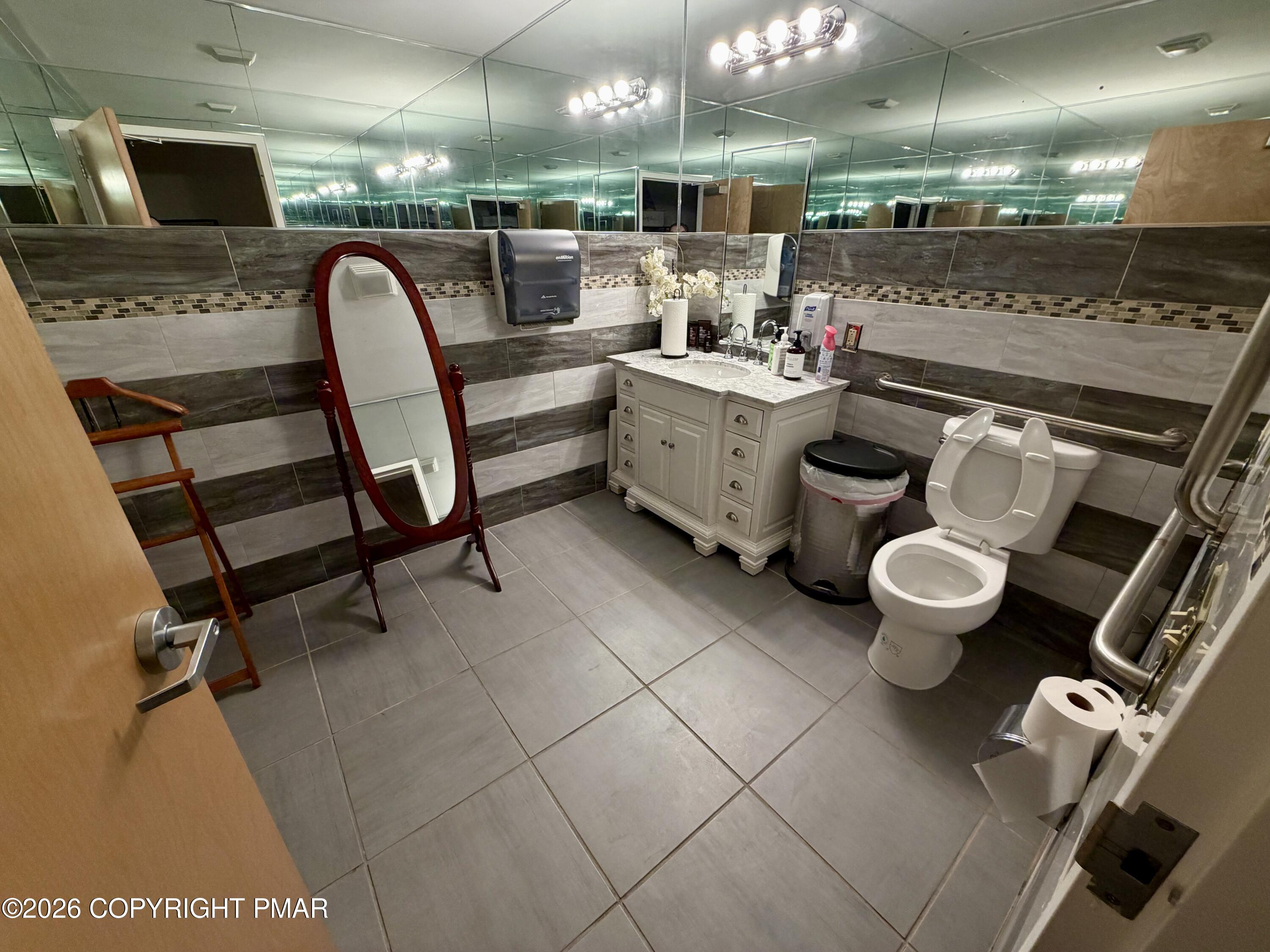 5722 Route 209 Property Photo 27