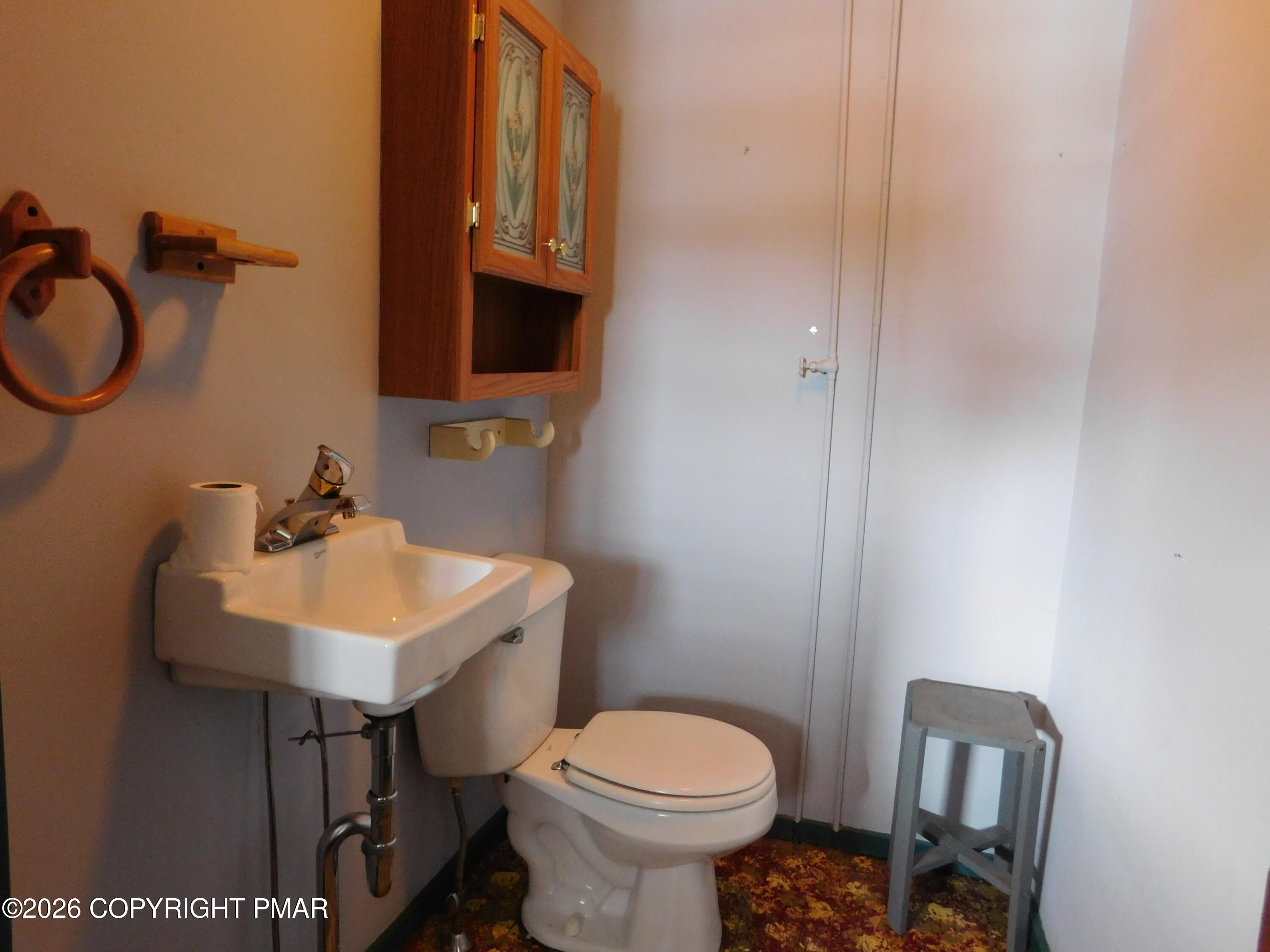 103 E Amidon Street Property Photo 9