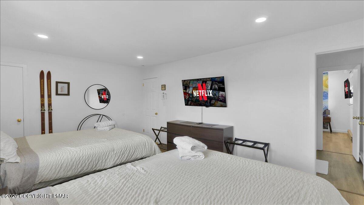 270 Big Pocono Pass Property Photo 25