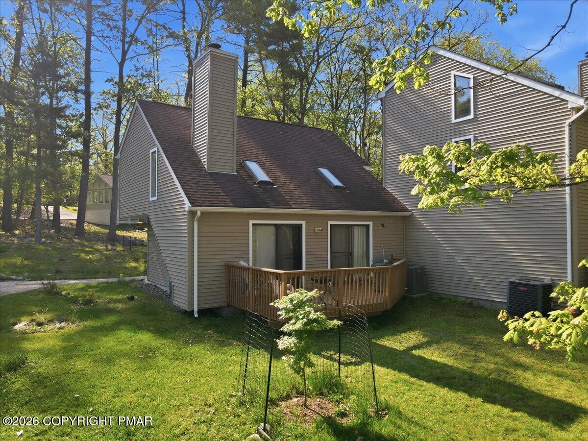 3322 Windermere Drive Property Photo 2