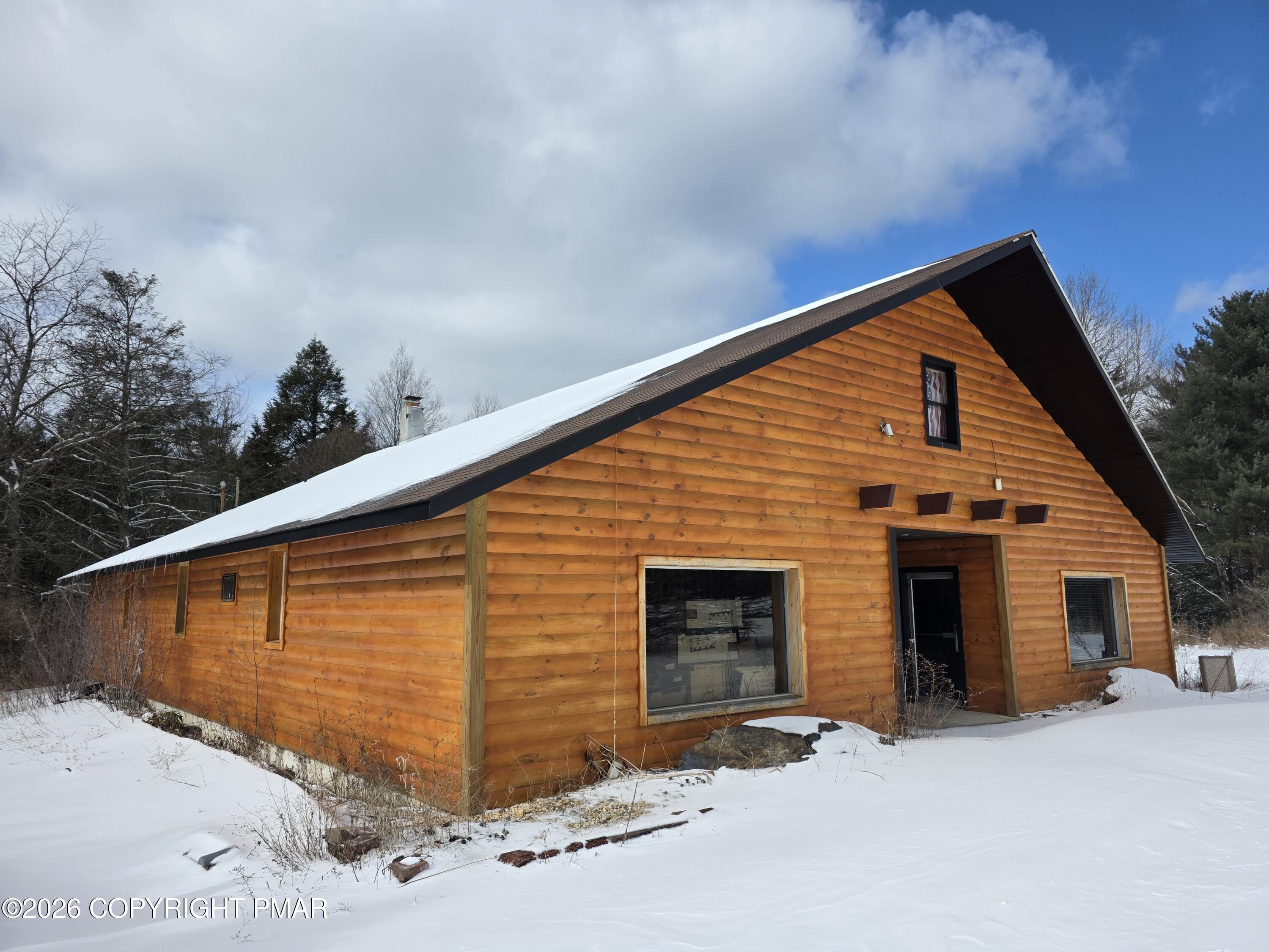 1795 State Route 903 Property Photo 2