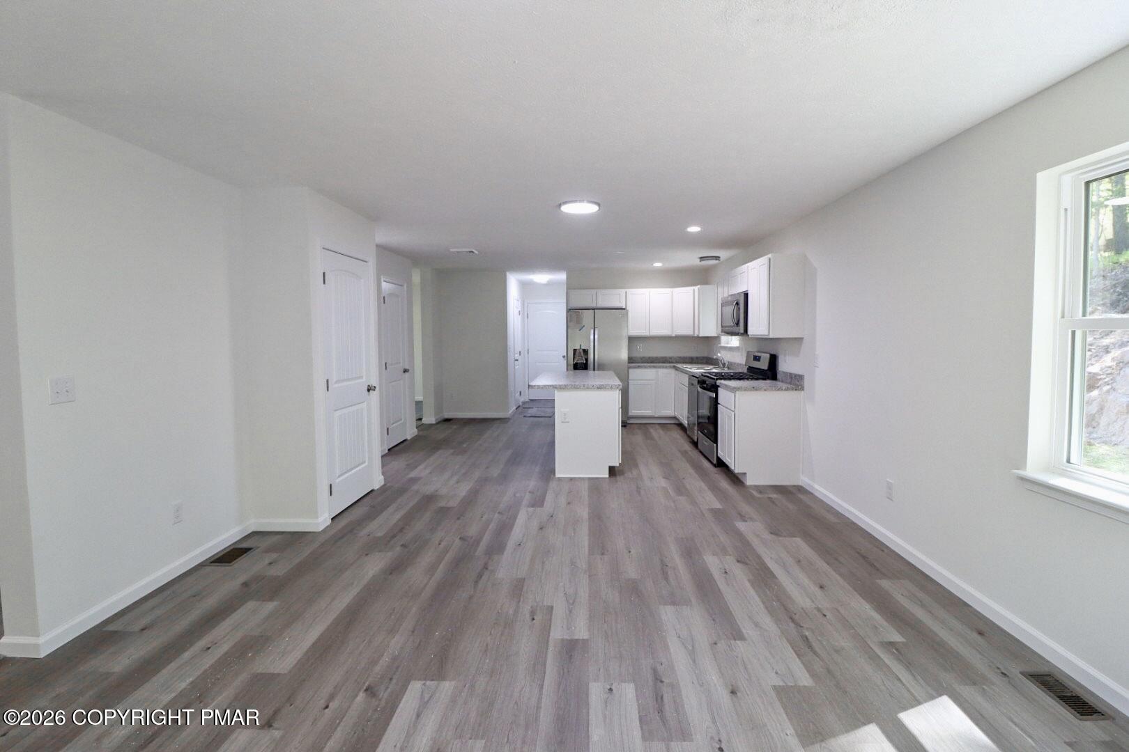 343 Sugarbush Road Property Photo 5
