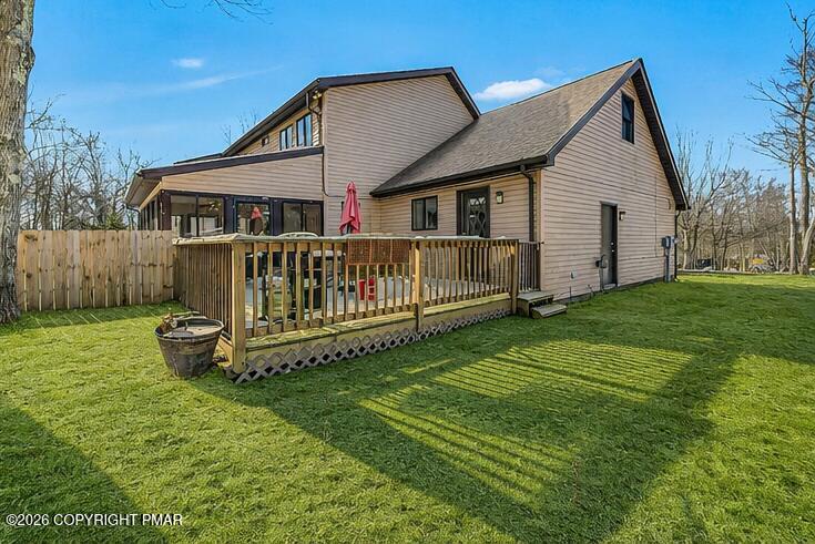 3326 Buck Run Property Photo 6