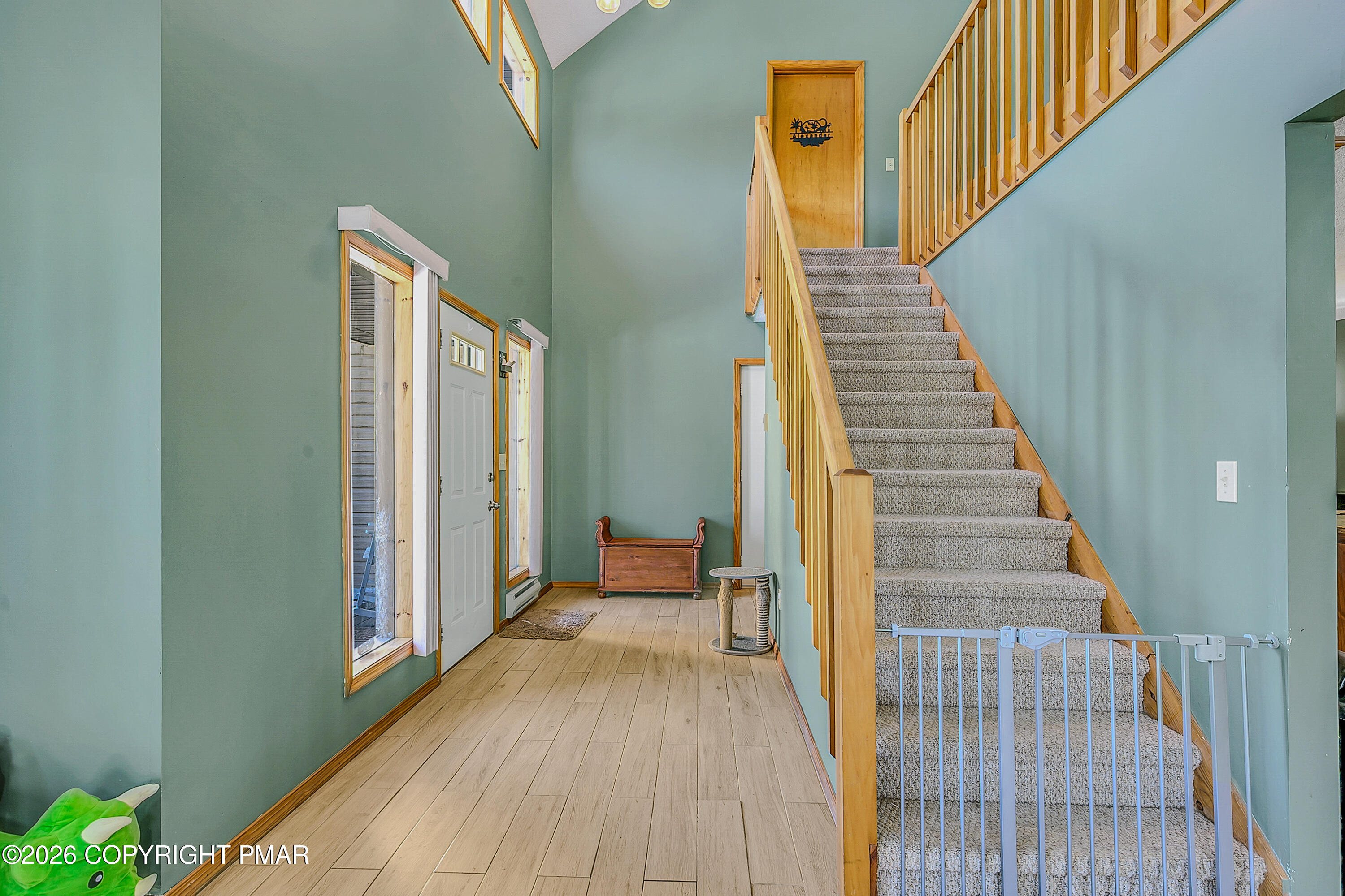 3326 Buck Run Property Photo 8