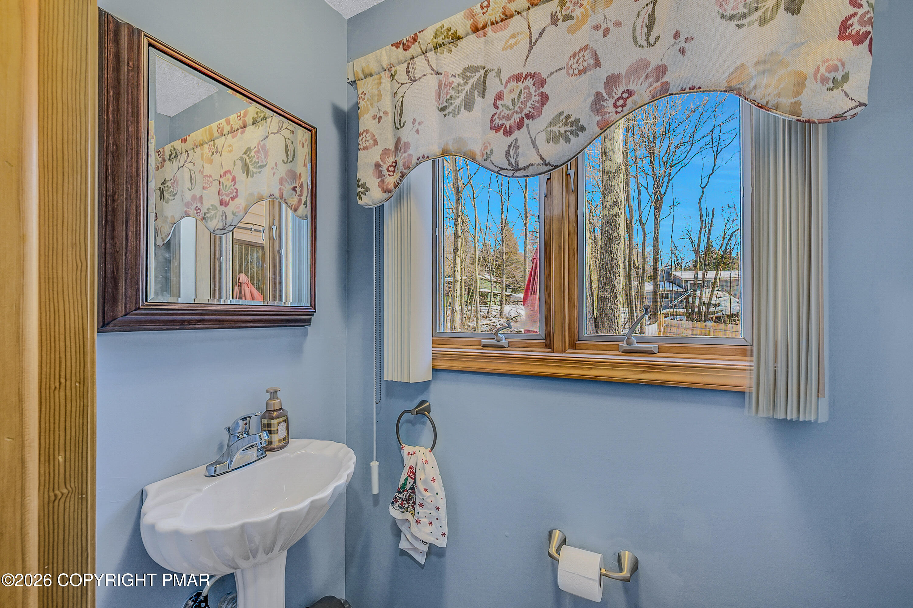 3326 Buck Run Property Photo 21