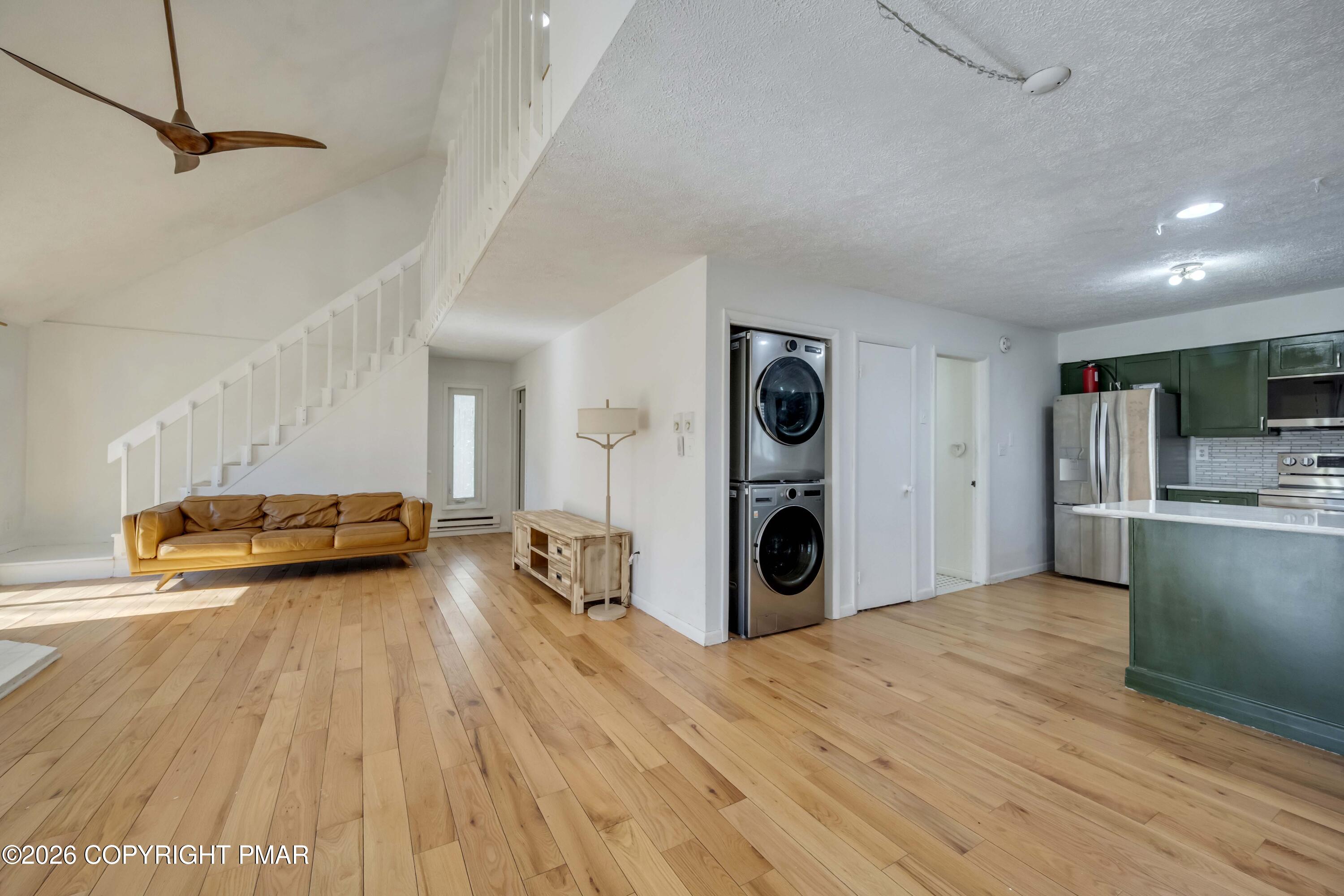 187 Bellingham Drive Property Photo 15