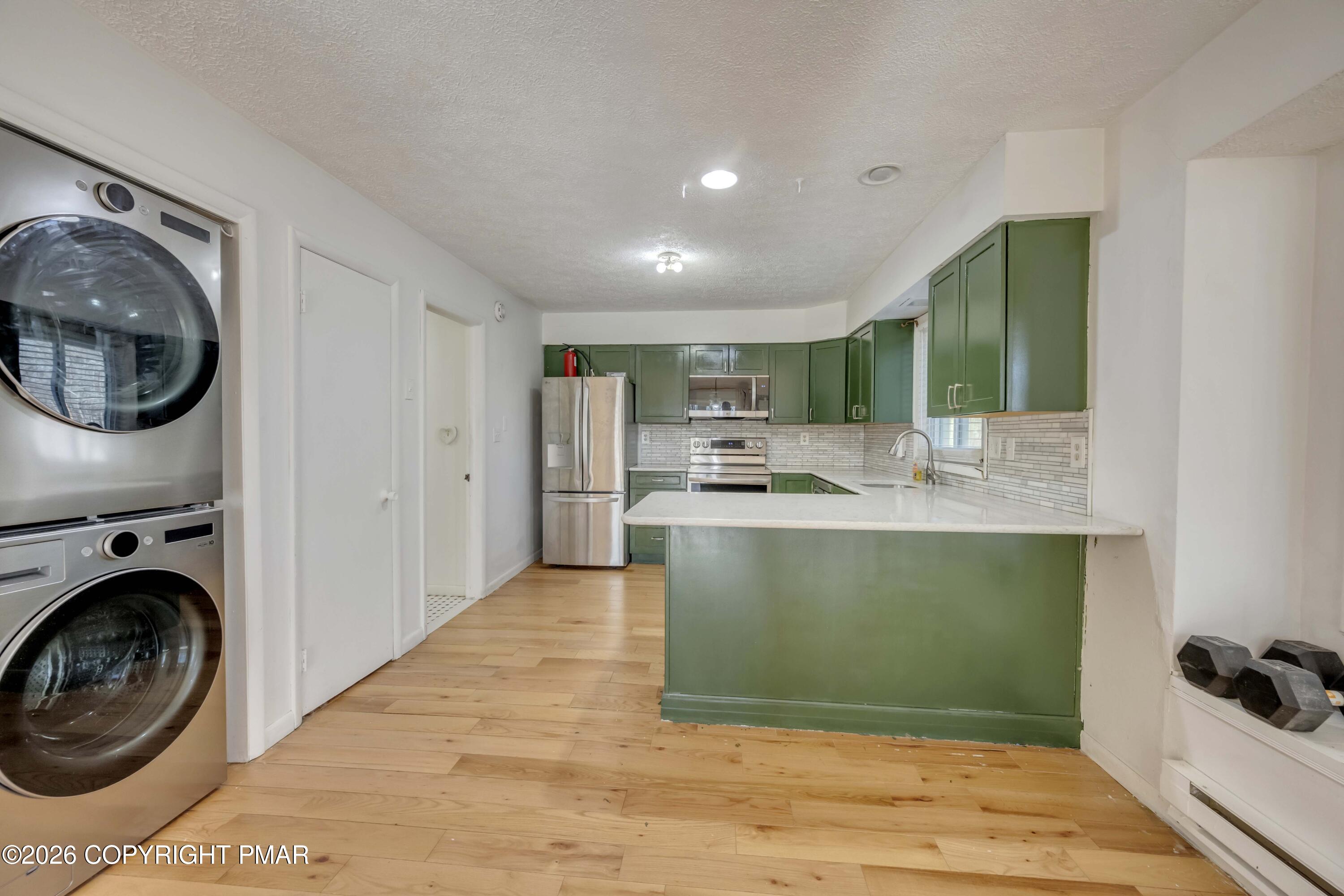 187 Bellingham Drive Property Photo 16