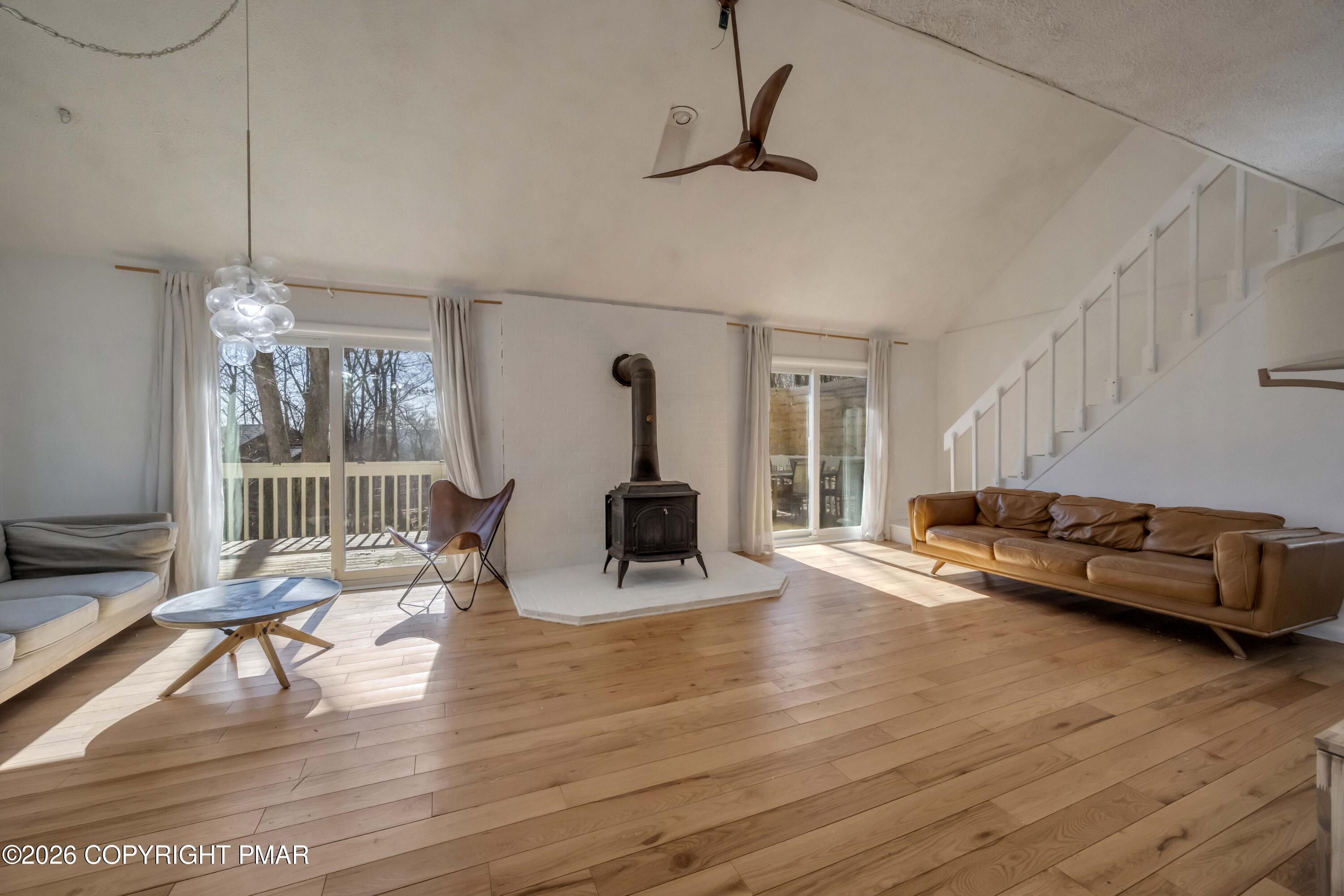 187 Bellingham Drive Property Photo 21