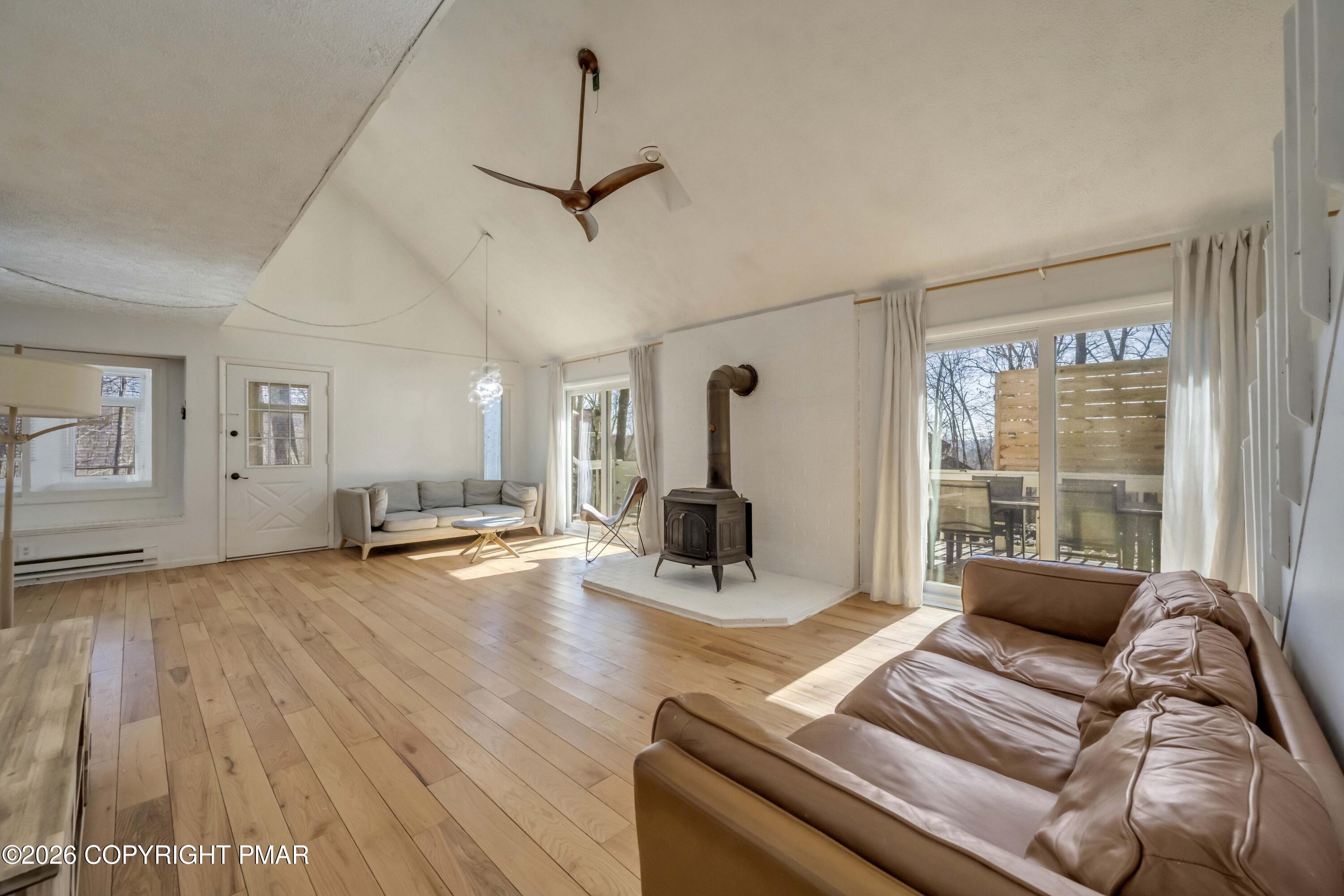 187 Bellingham Drive Property Photo 23