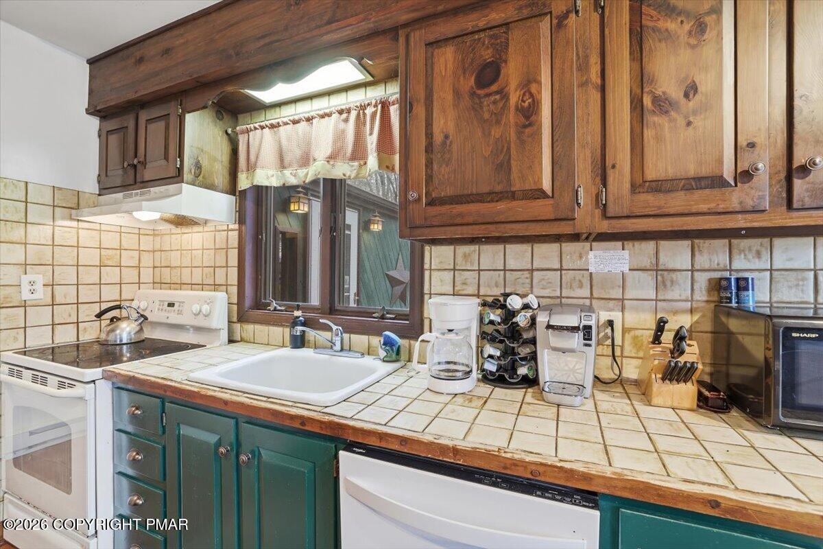 12 Hidden Ridge Road Property Photo 17