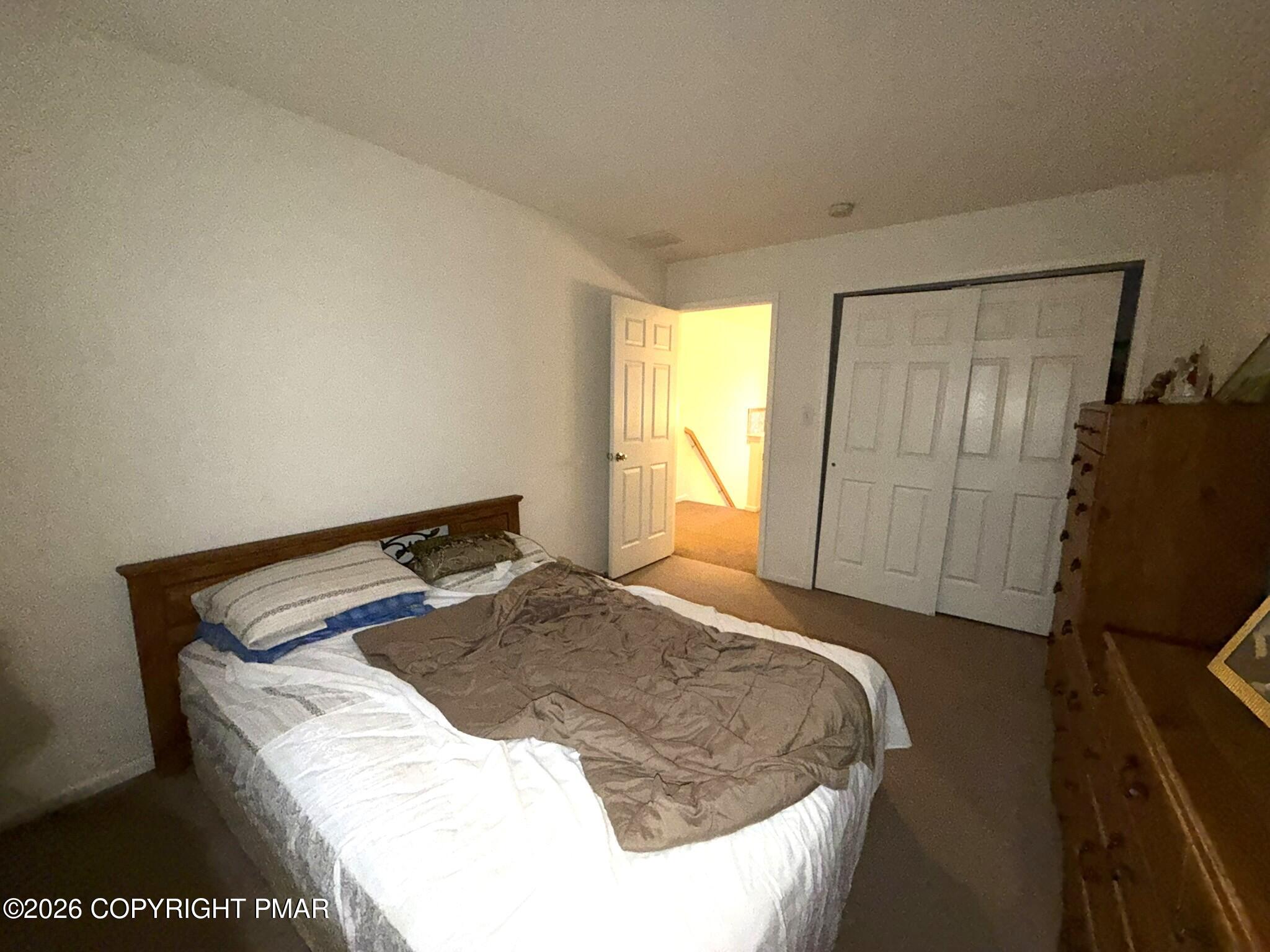 151 Kensington Drive Property Photo 28