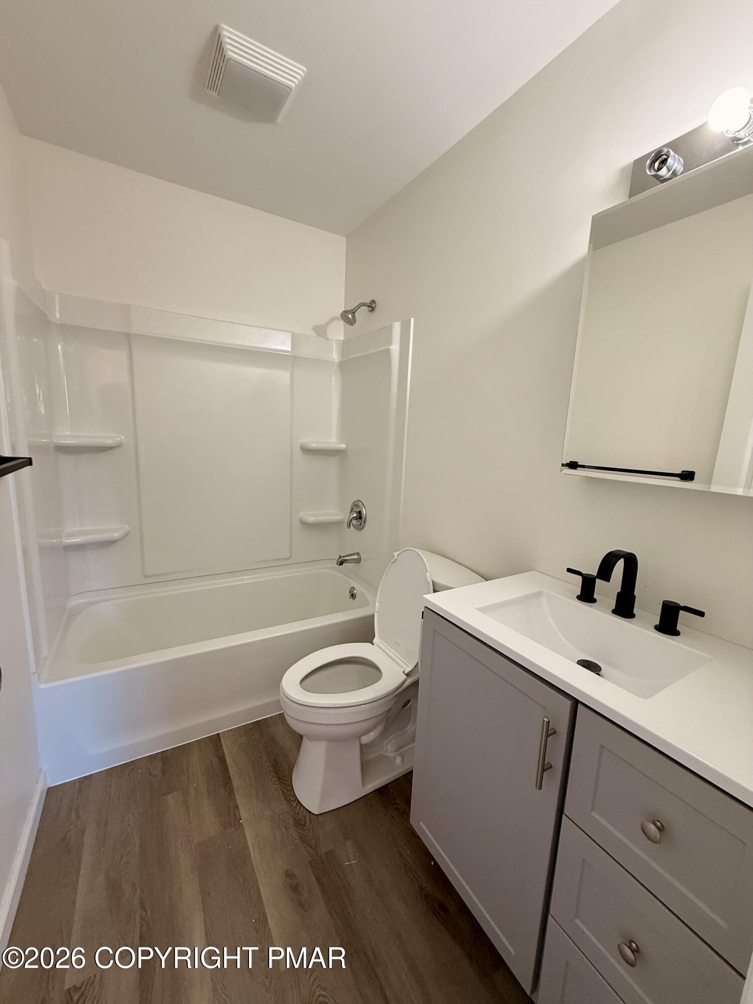 1300 Cambell Way Property Photo 23