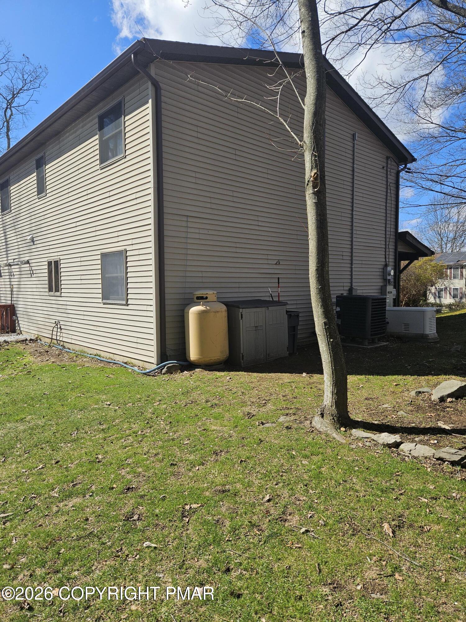 166 Tanbark Lane Property Photo 7