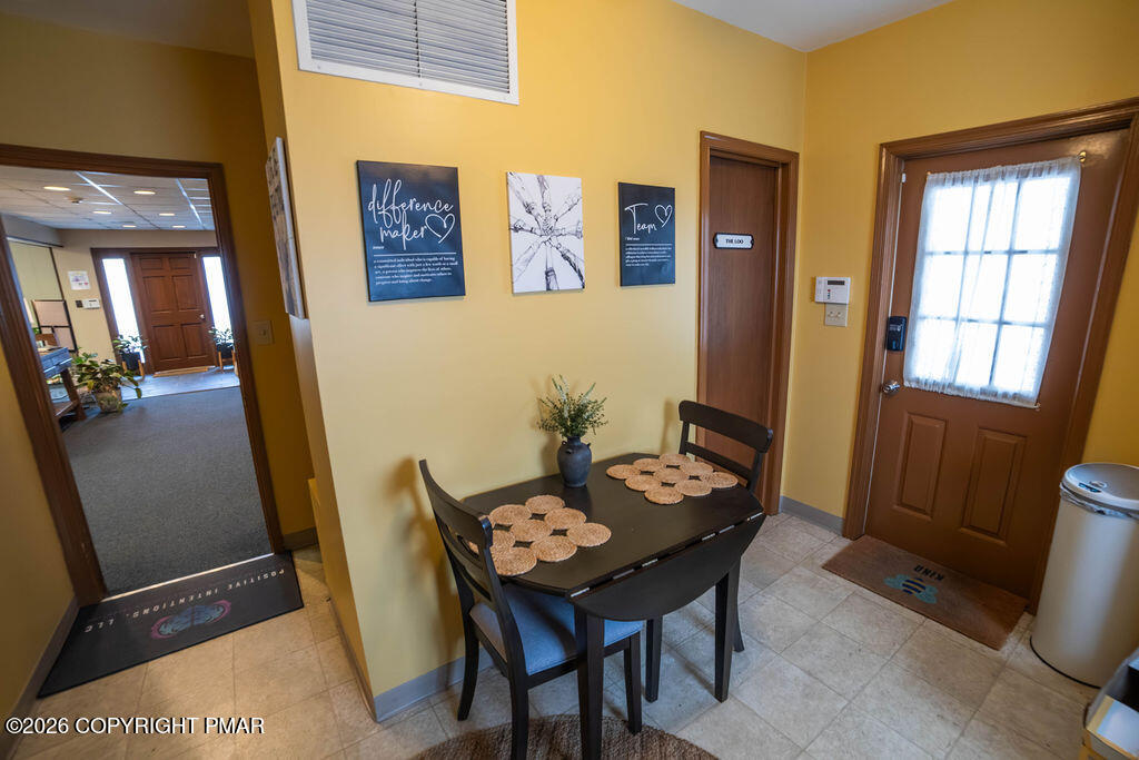 811 Monroe Street Property Photo 16