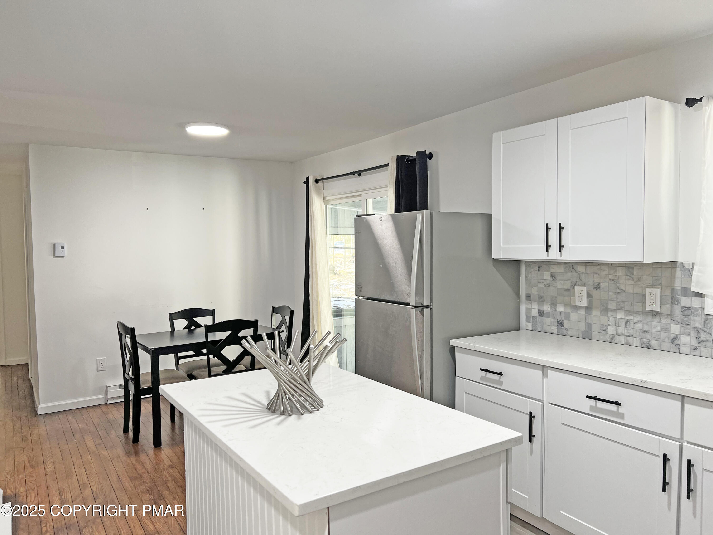 4506 Briarcliff Terrace Property Photo 3