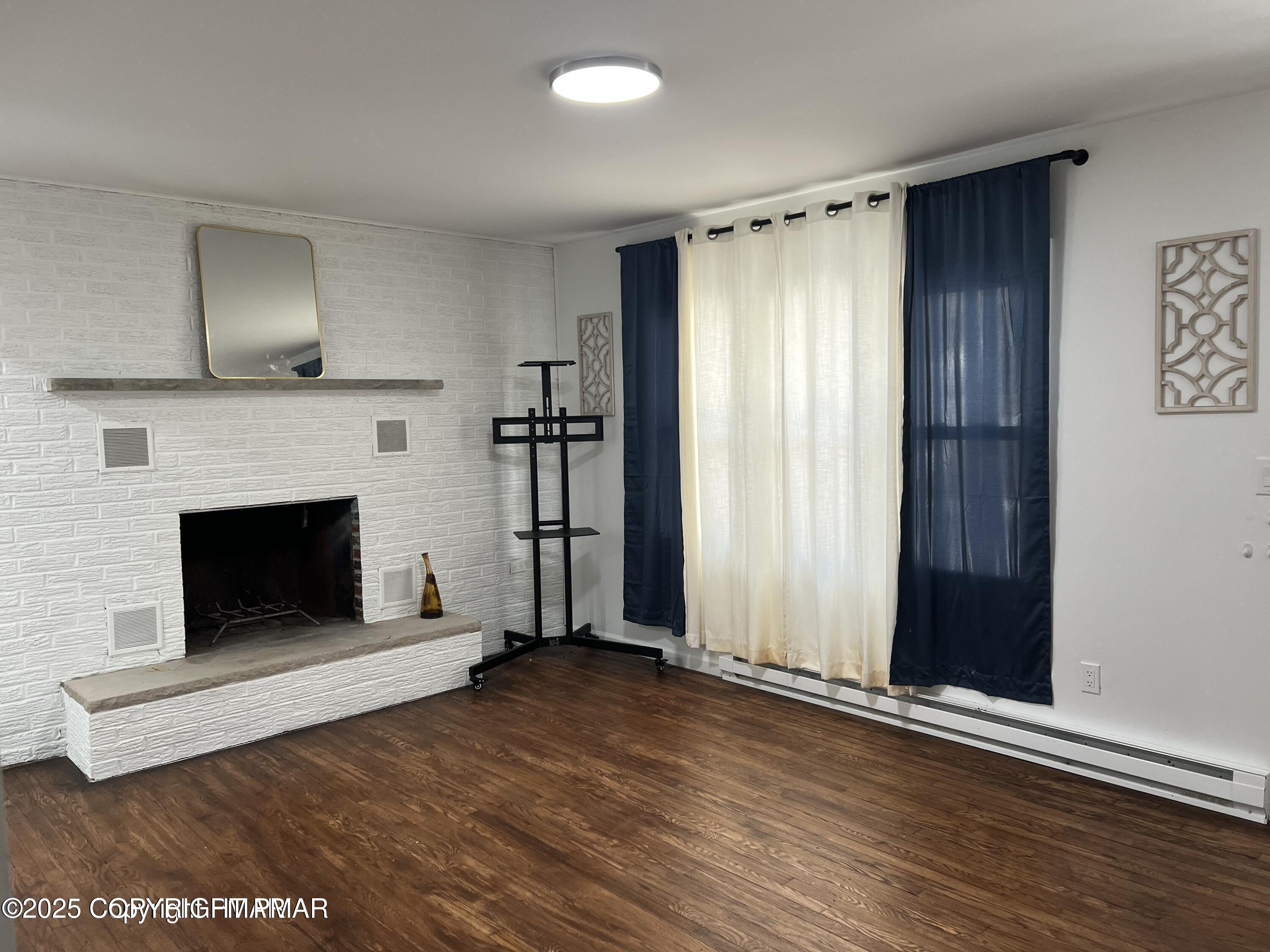 4506 Briarcliff Terrace Property Photo 7