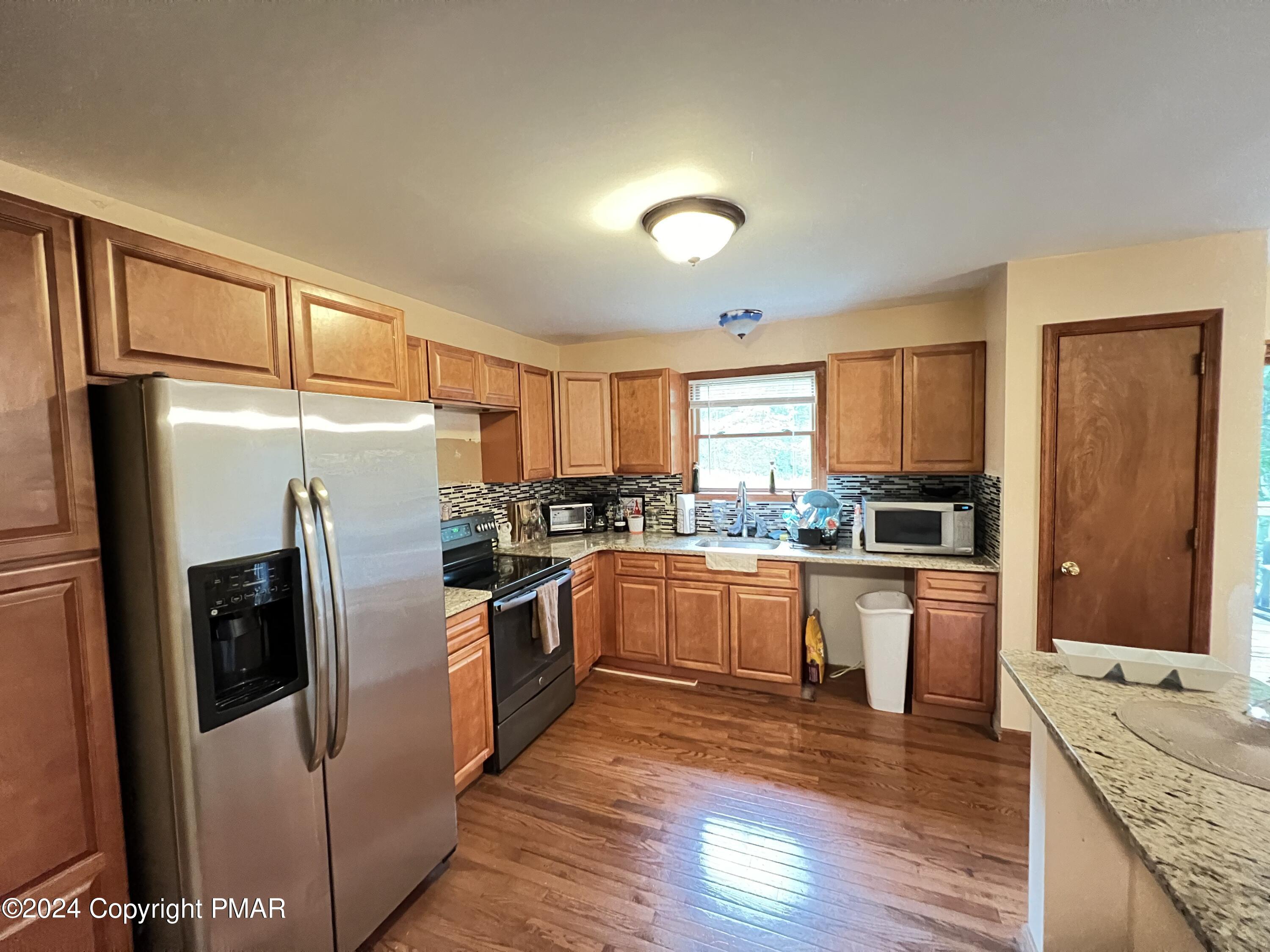 107 Warbler Court Property Photo 15