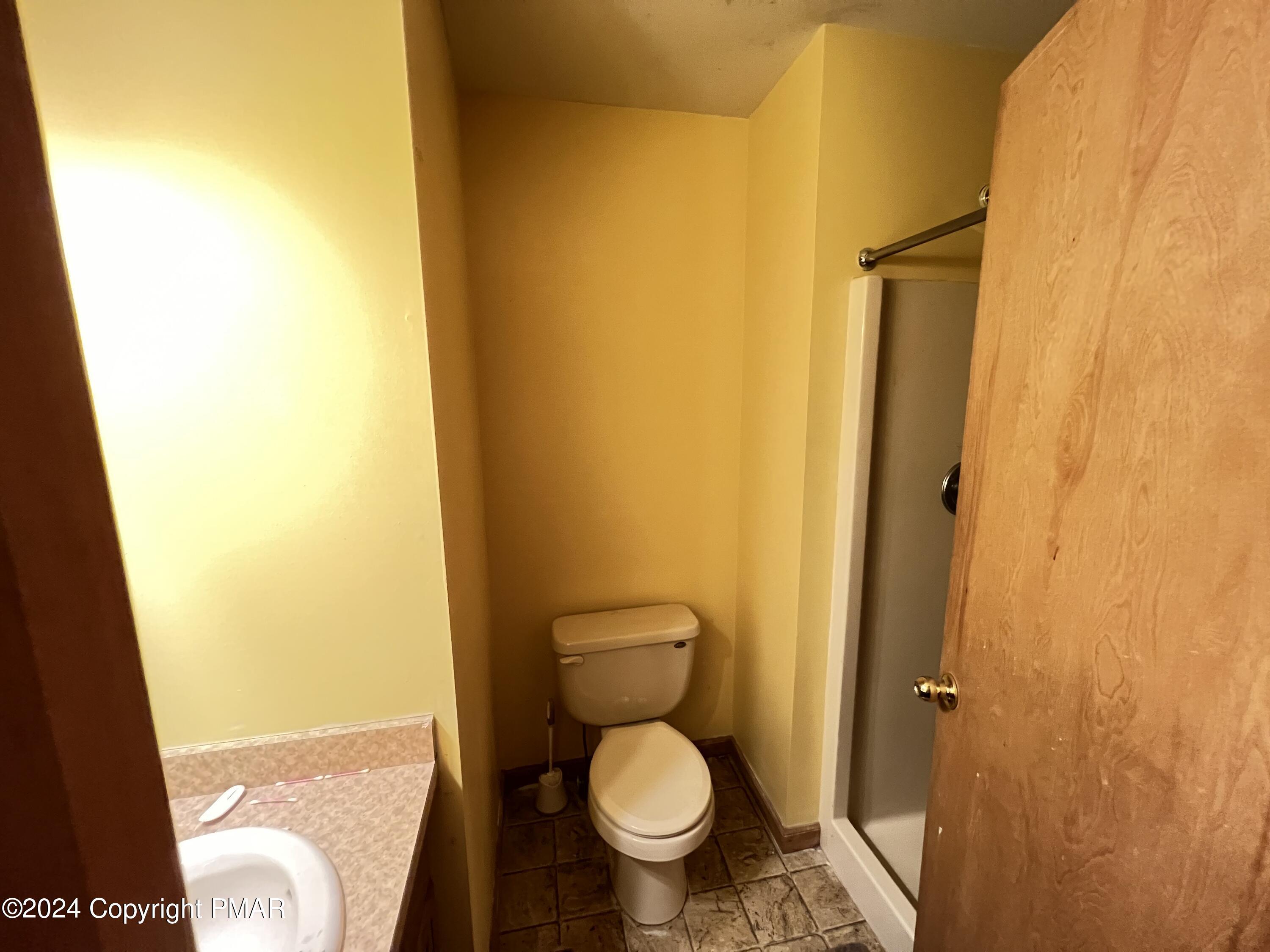 107 Warbler Court Property Photo 23