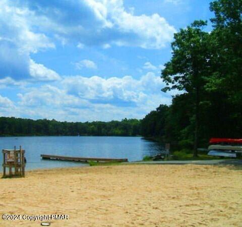 107 Warbler Court Property Photo 30
