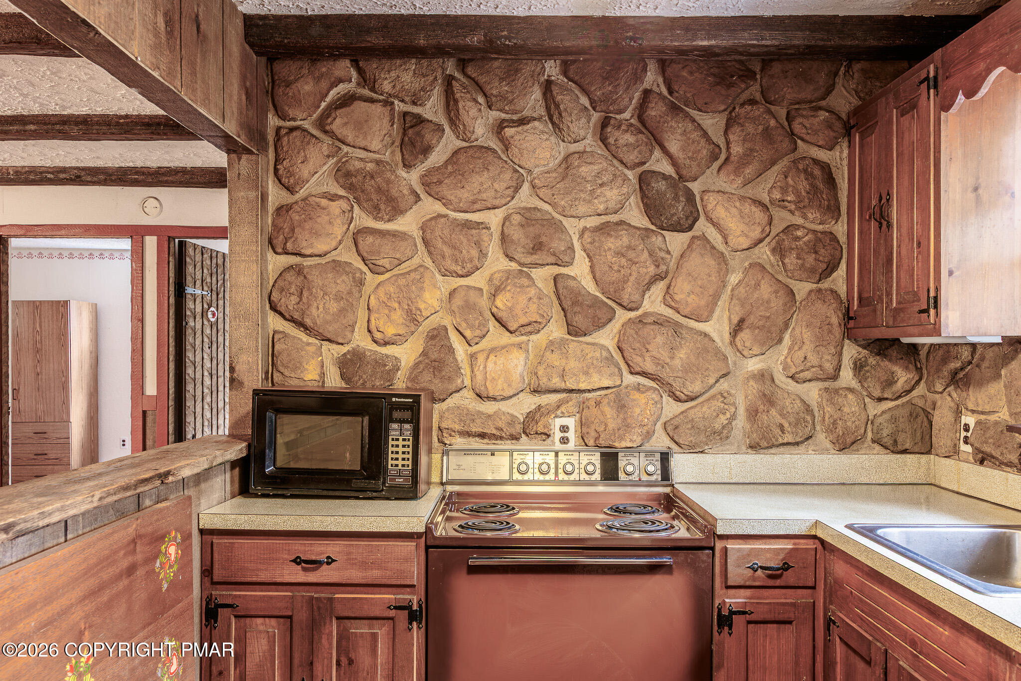 5211 Fir Lane Property Photo 12