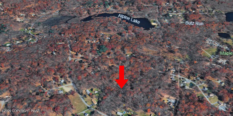 2238 Lake Drive Property Photo 3