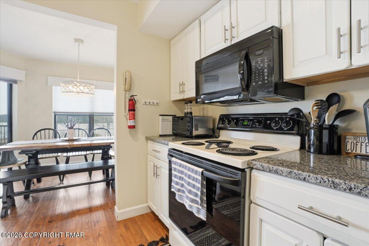 29 Midlake Drive # 202e Property Photo 22