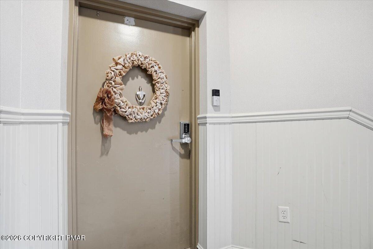 29 Midlake Drive # 202e Property Photo 35