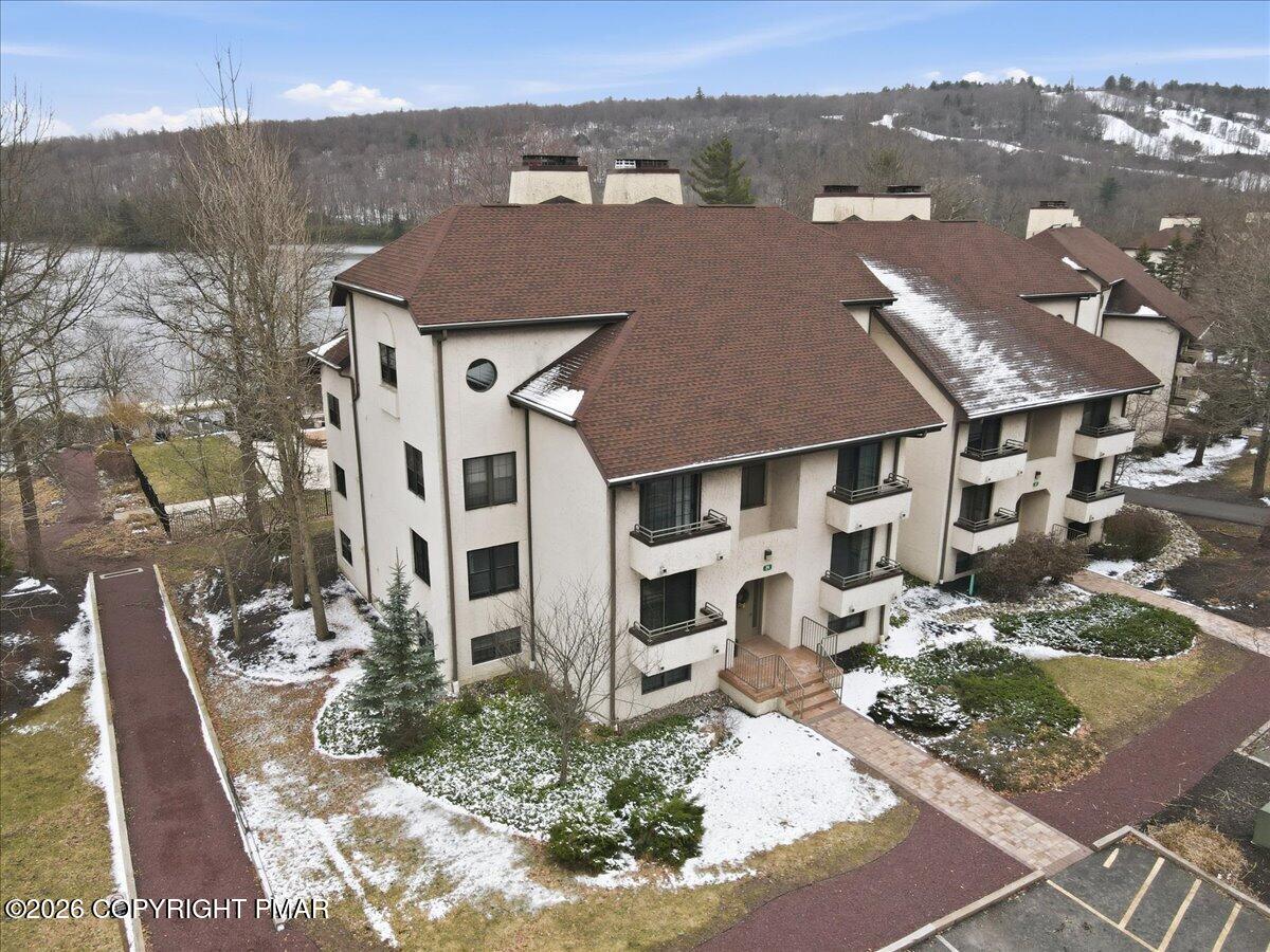 29 Midlake Drive # 202e Property Photo 45