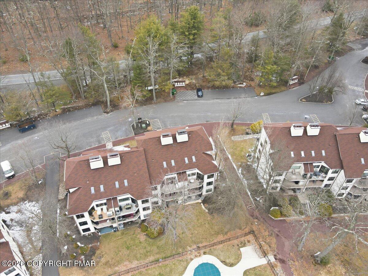 29 Midlake Drive # 202e Property Photo 51