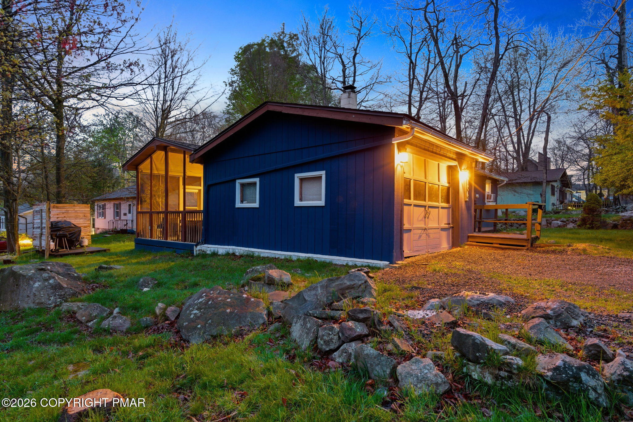 7106 Robinwood Drive Property Photo 10
