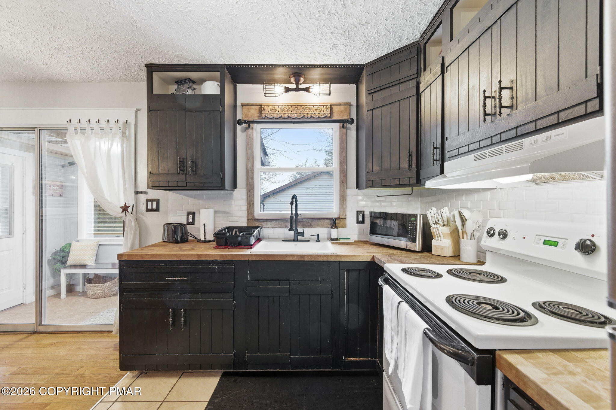 7106 Robinwood Drive Property Photo 34