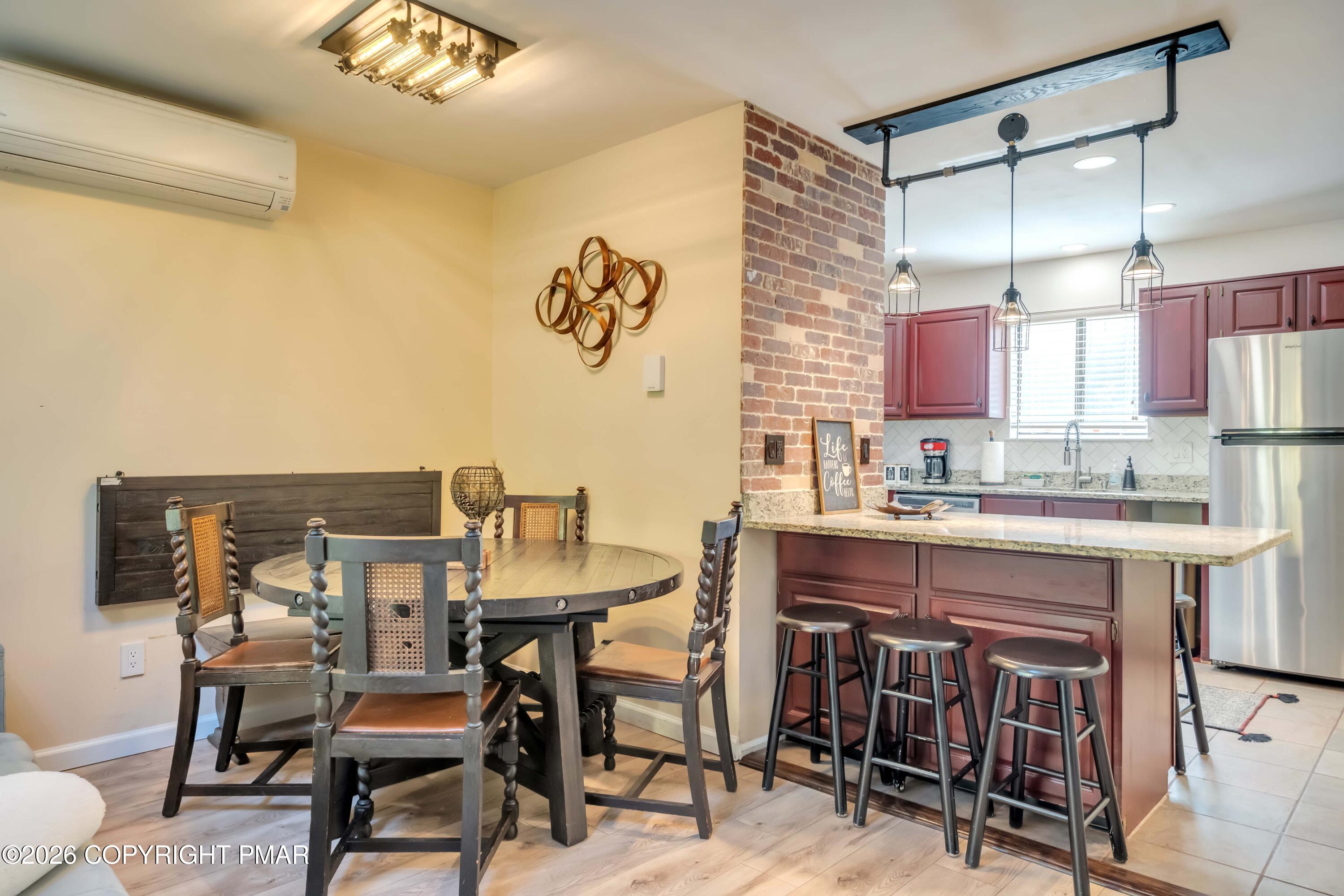 25 Middle Village Way Property Photo 3