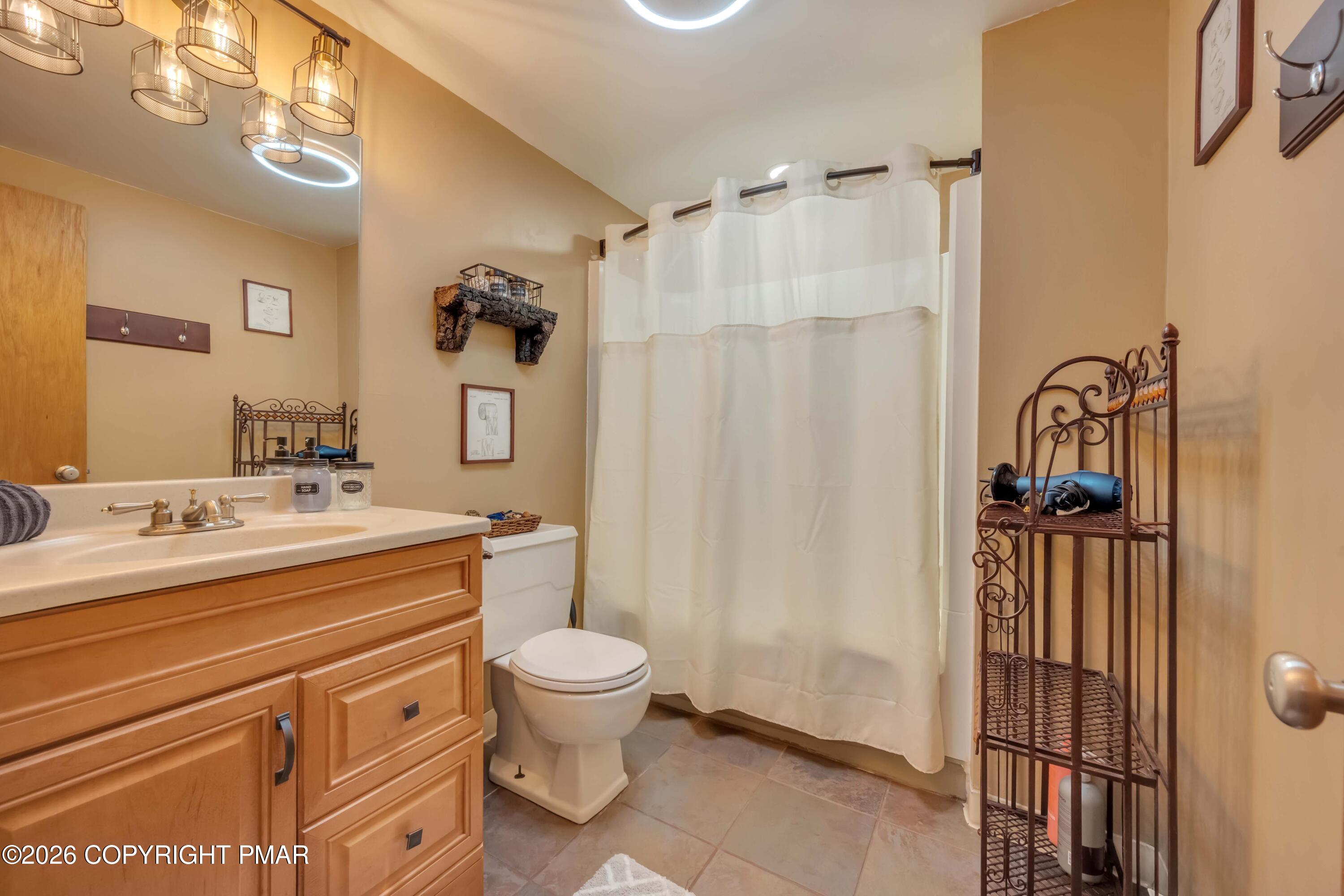 25 Middle Village Way Property Photo 18