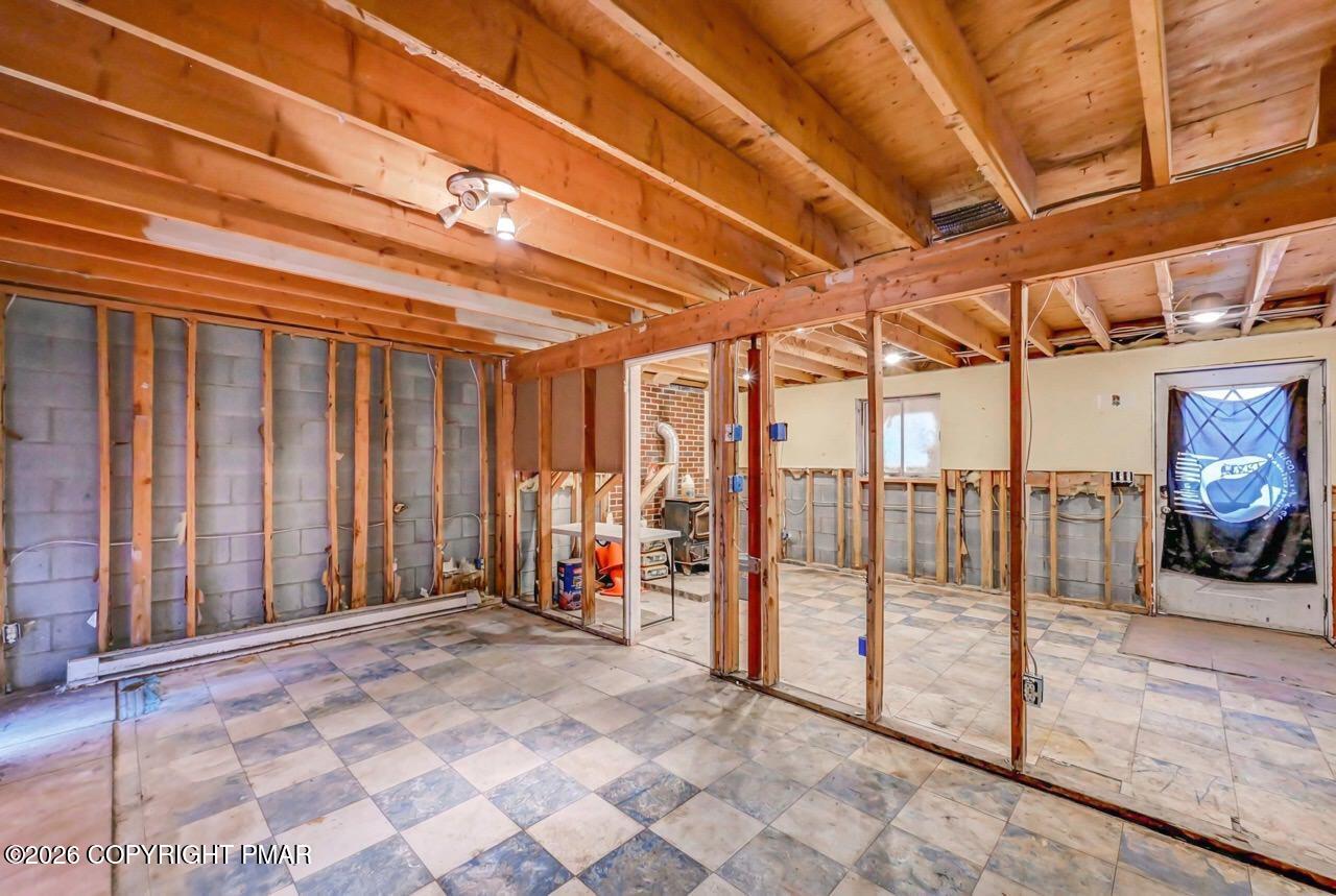 6263 Park Place Property Photo 15