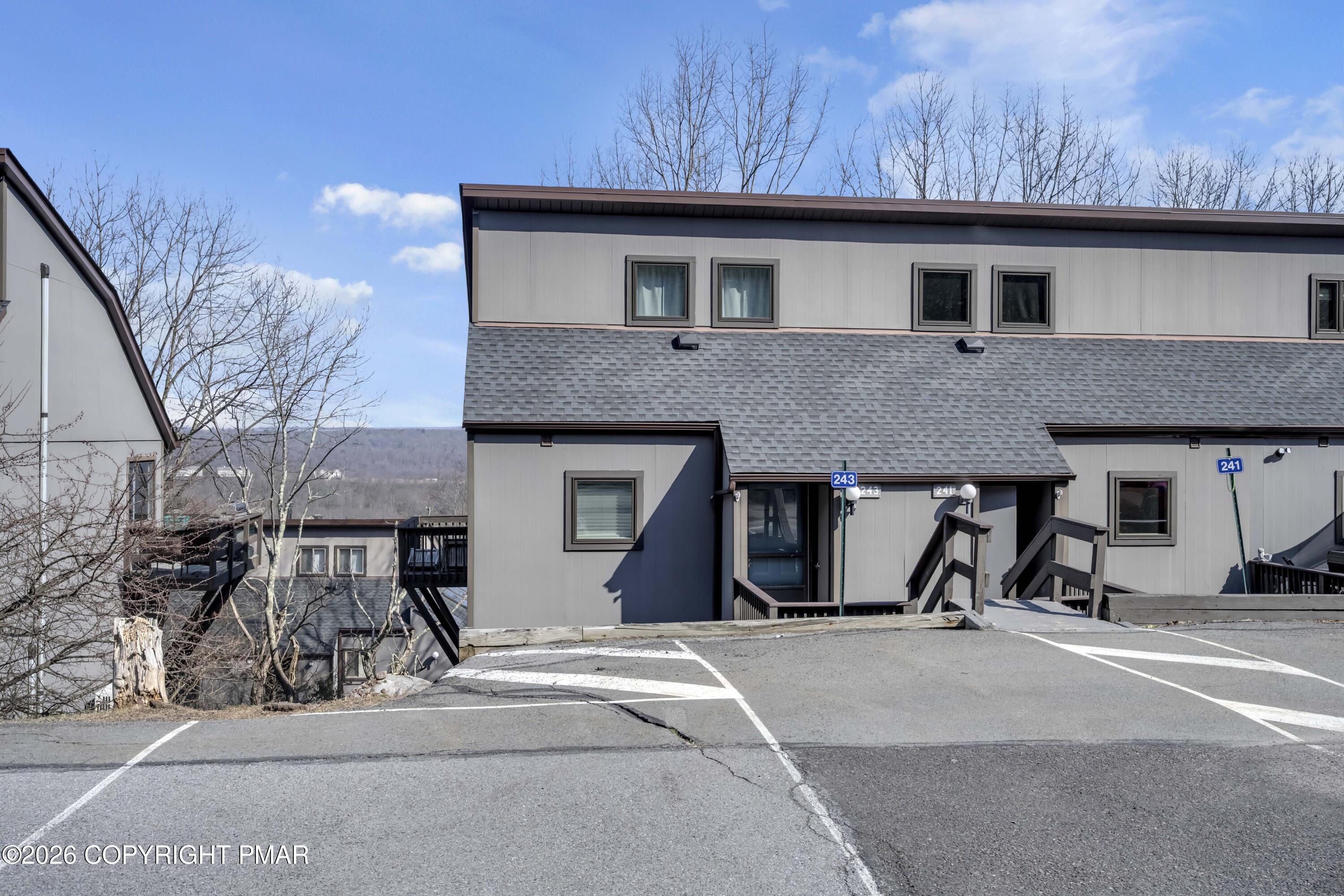 243 High Pass Way Property Photo 1
