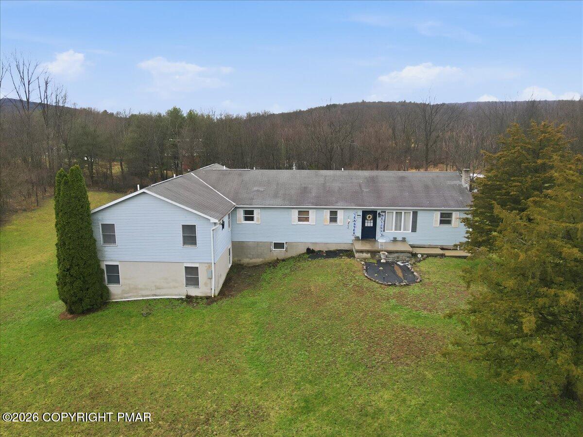 119 Hildabrant Lane Property Photo 2