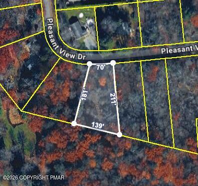 Pleasant View Dr C Drive Property Photo 3