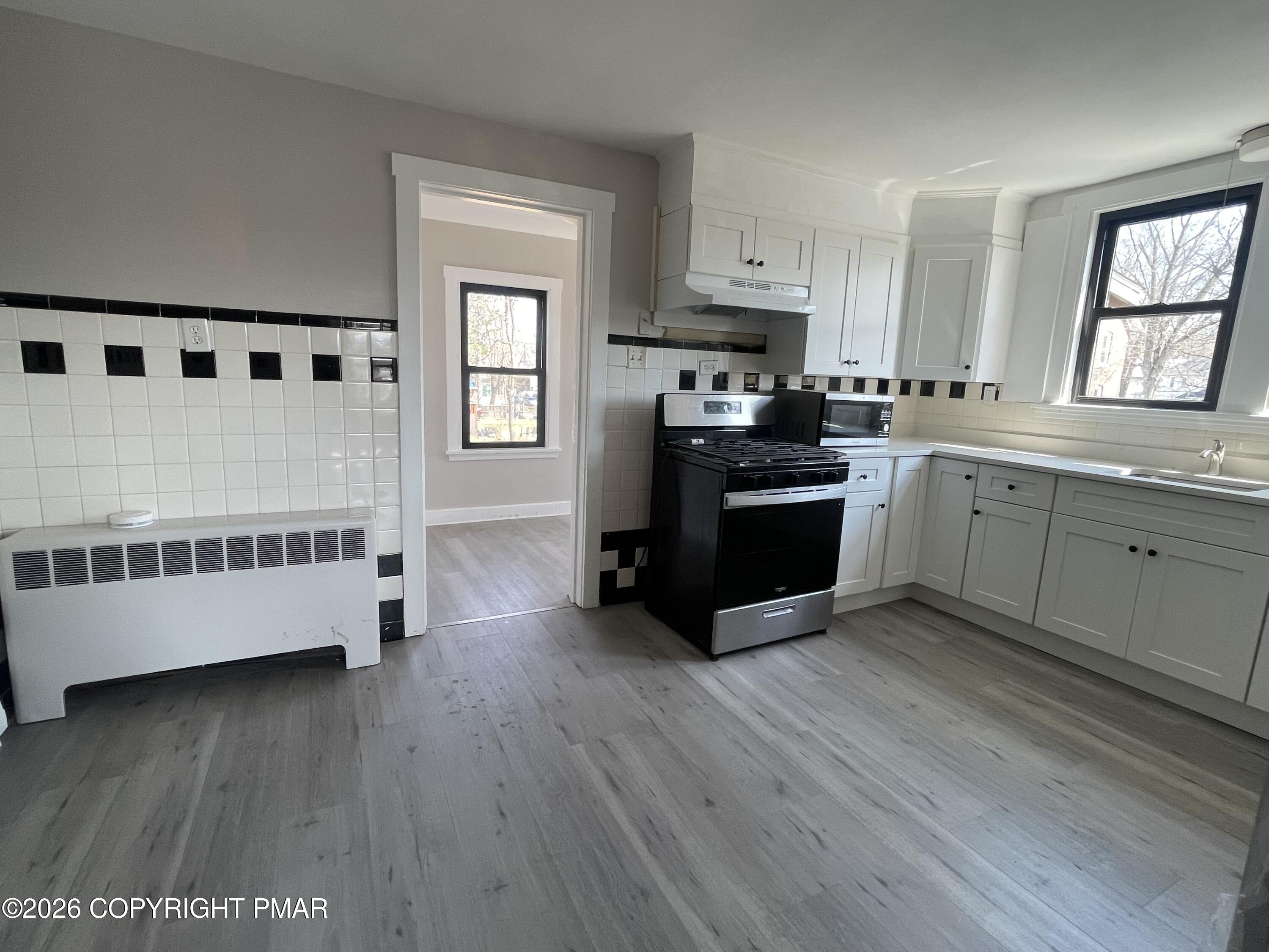 245 Washington Street 2nd Fl Property Photo 19
