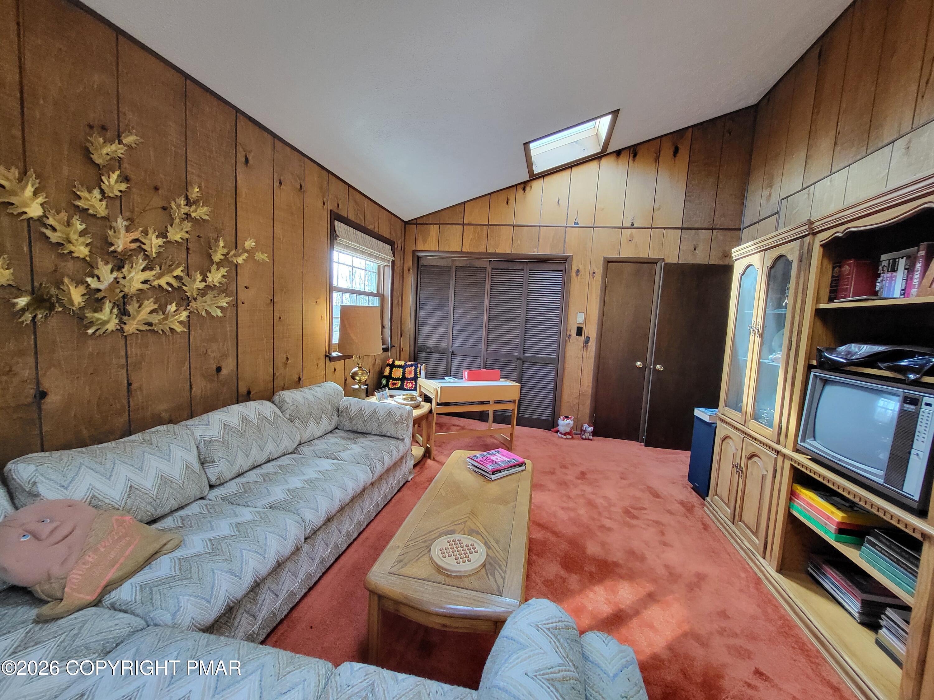 2014 Scarborough Way Property Photo 6