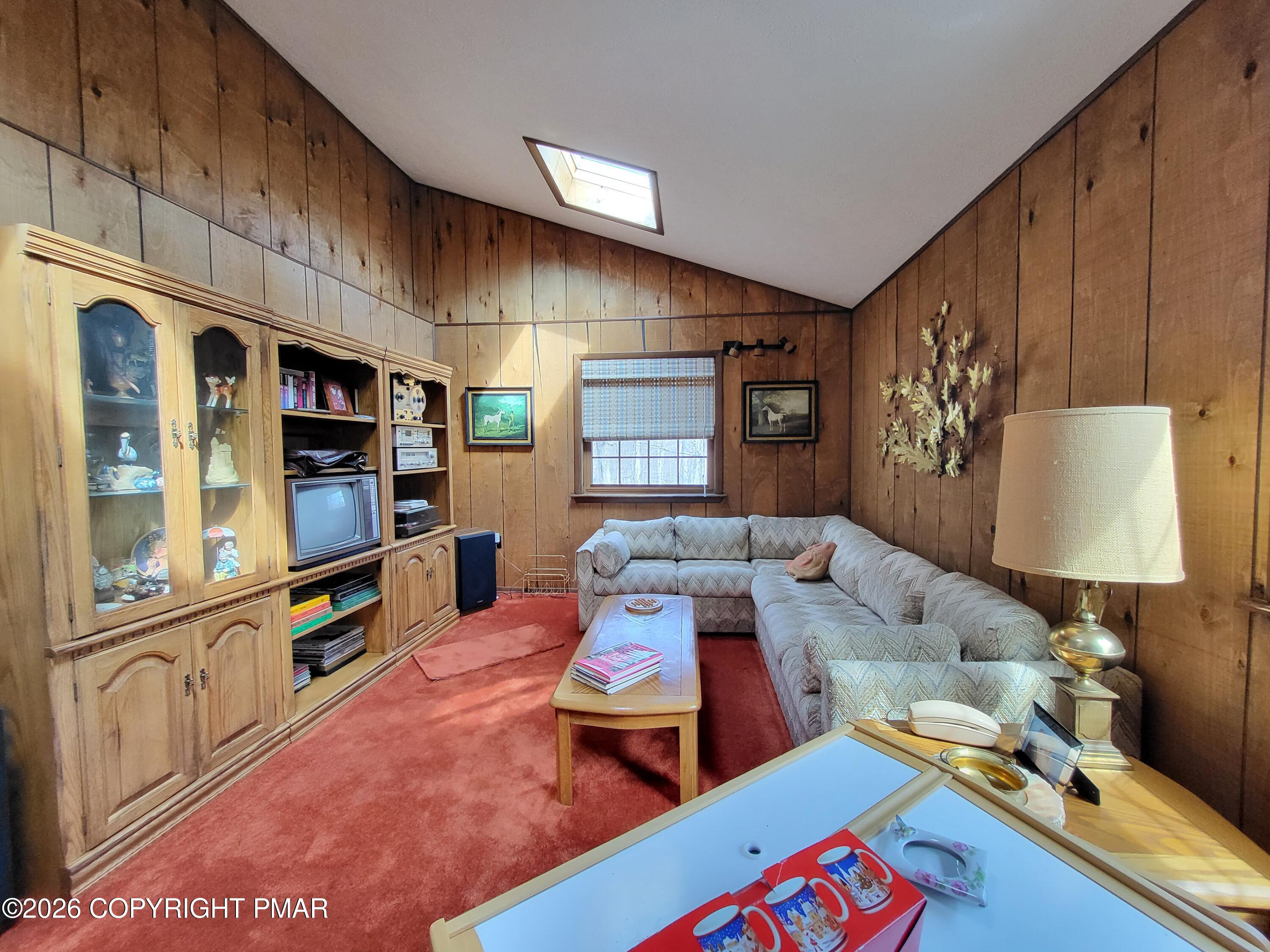 2014 Scarborough Way Property Photo 8