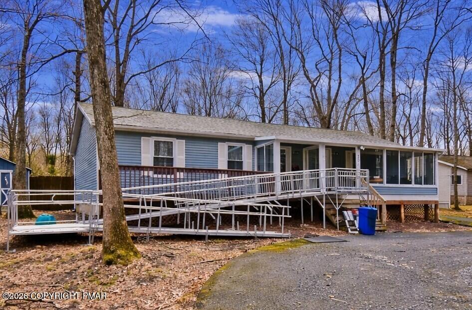 201 Buckhill Road Property Photo 1