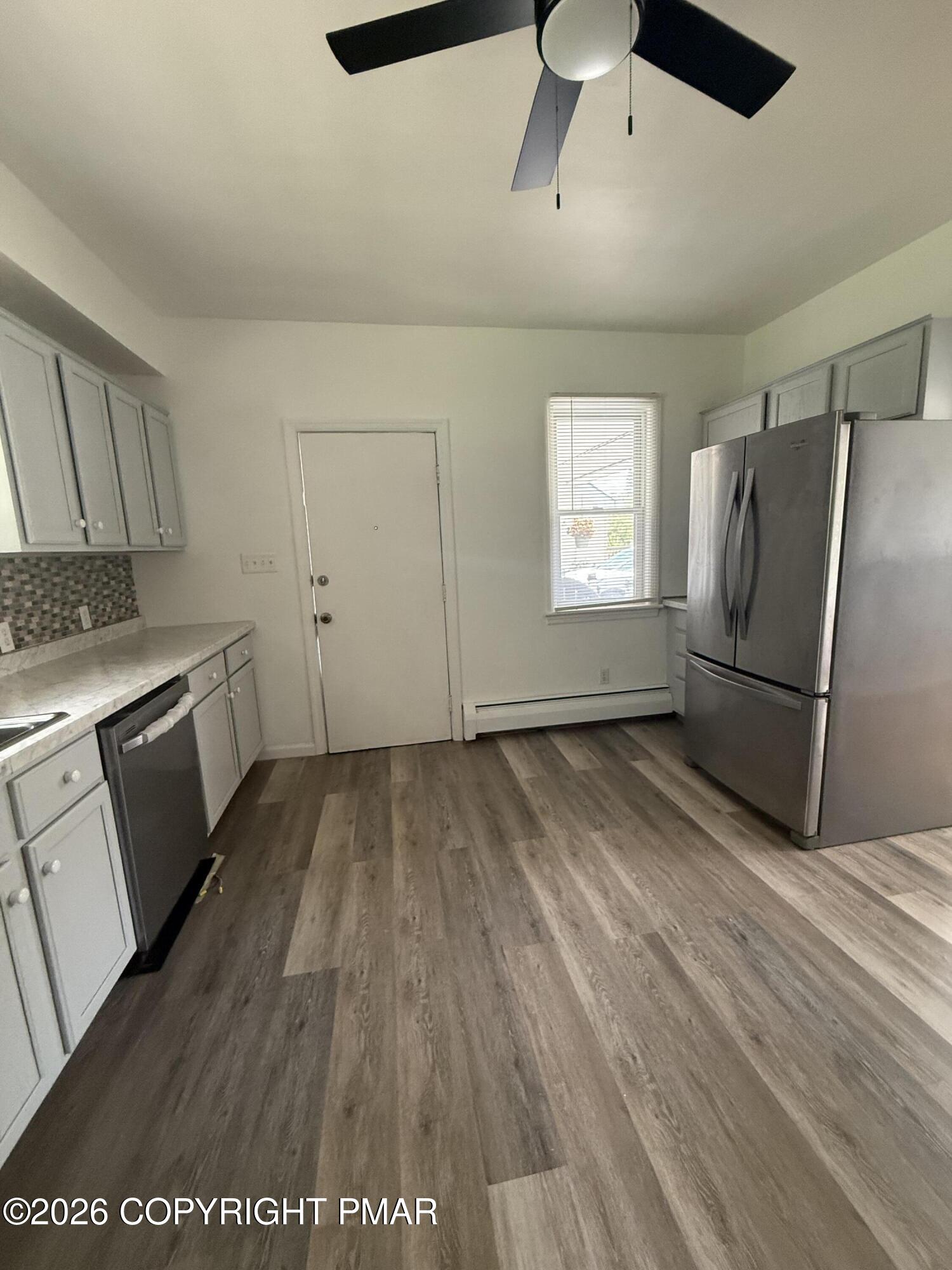 1564 Spruce Street Property Photo 9