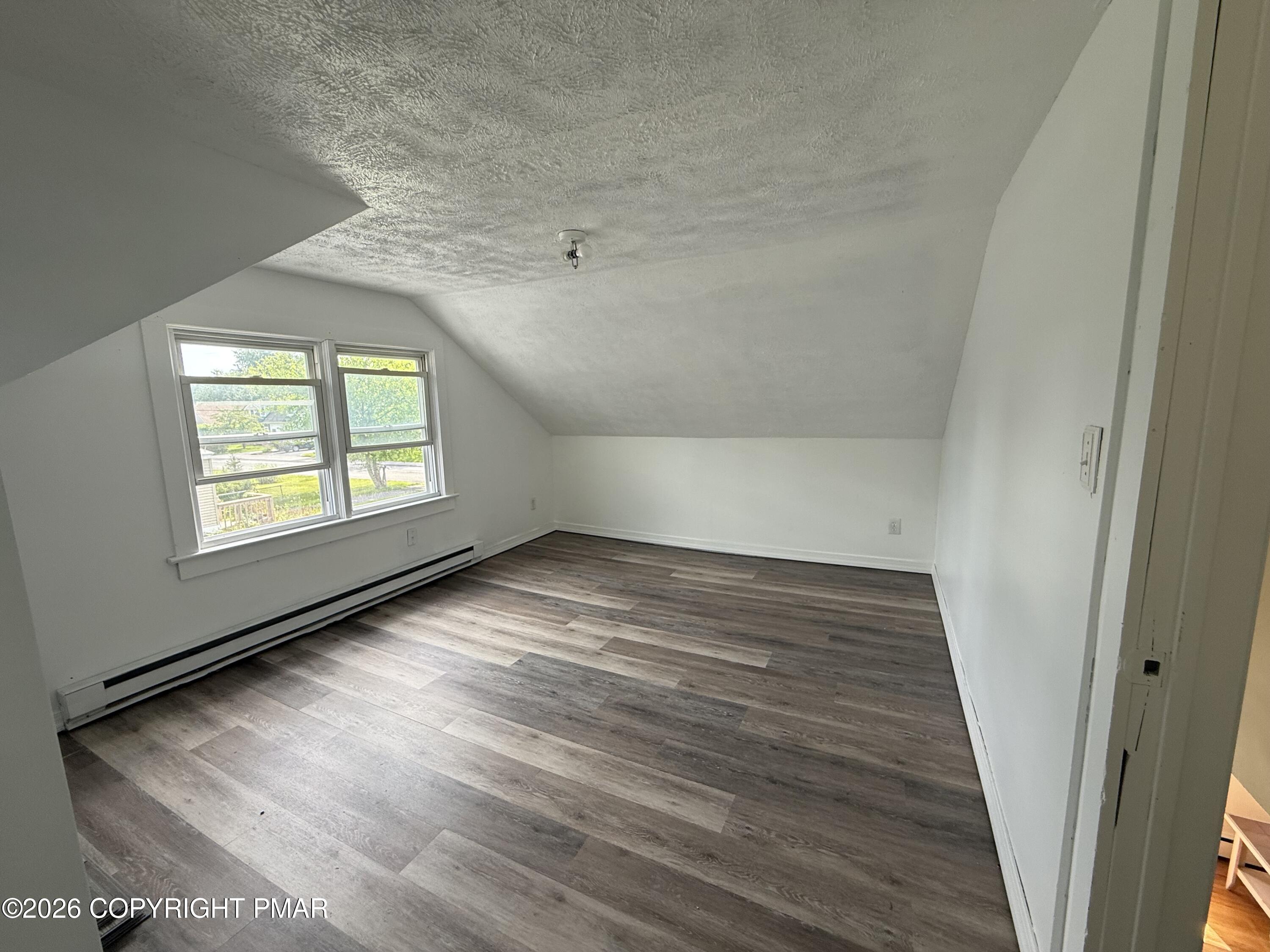 1564 Spruce Street Property Photo 38