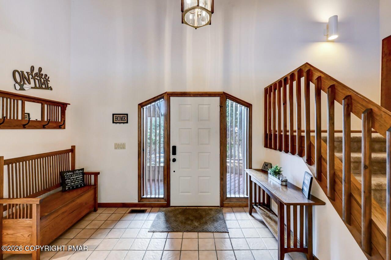 96 Wolf Hollow Road Property Photo 3