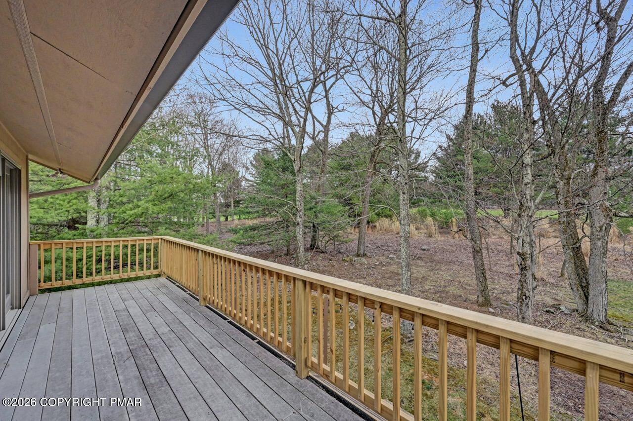 96 Wolf Hollow Road Property Photo 78