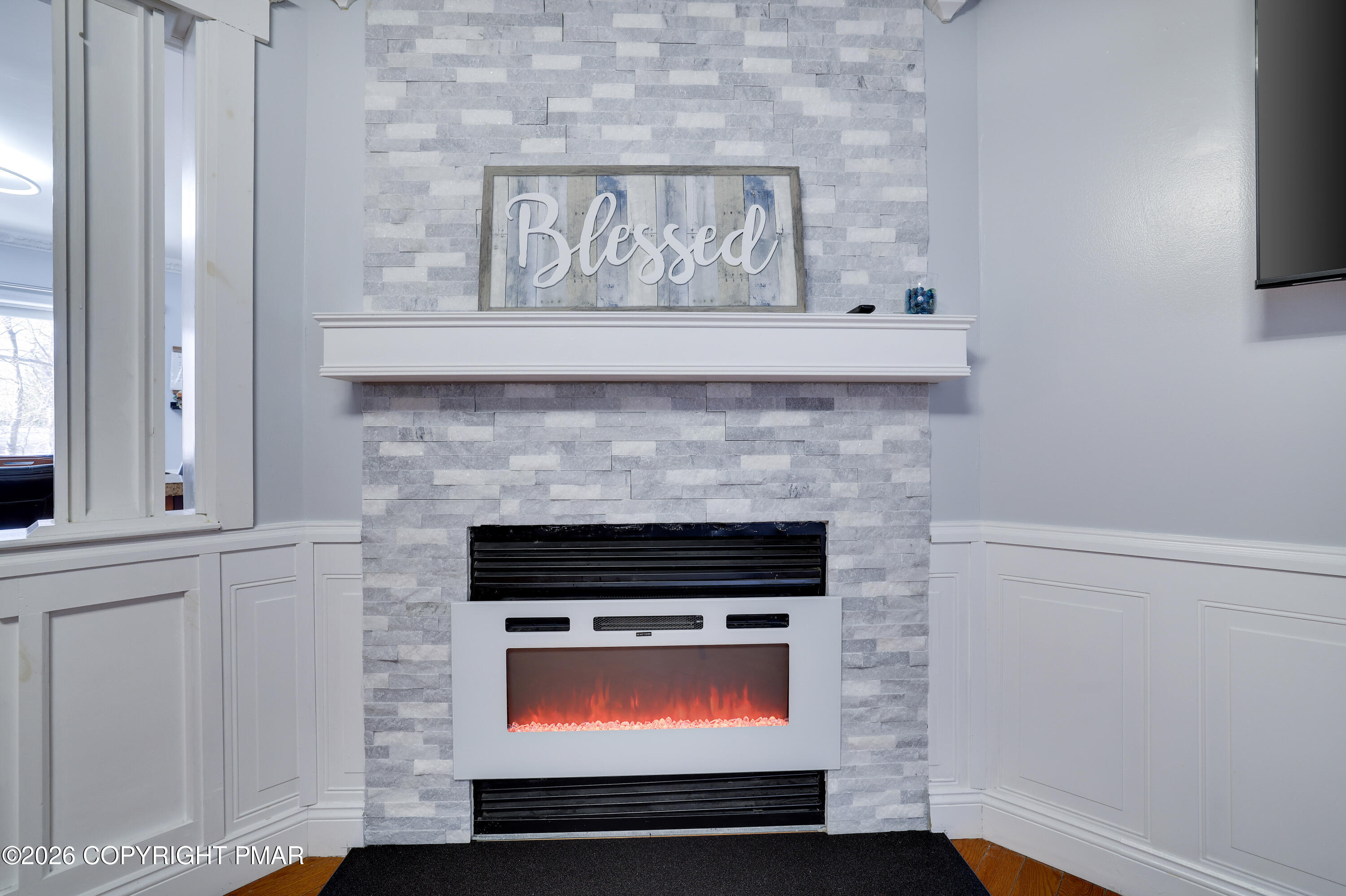 4587 Briarcliff Terrace Property Photo 6