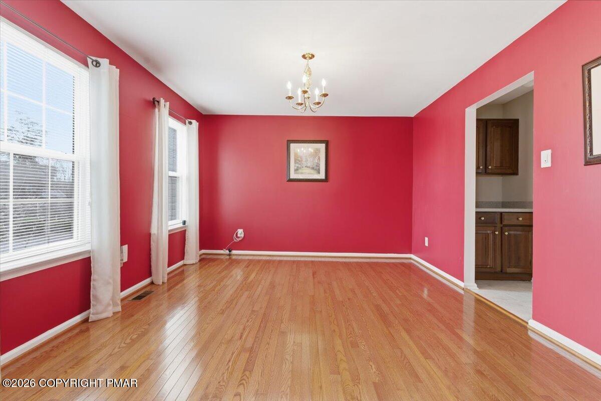 706 Franklin Court Property Photo 19