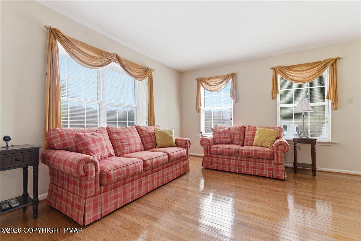 706 Franklin Court Property Photo 22