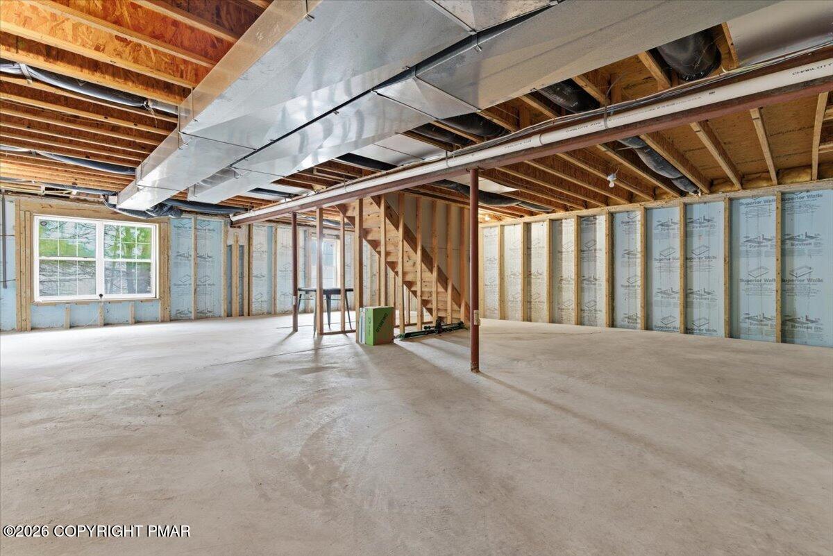 706 Franklin Court Property Photo 52